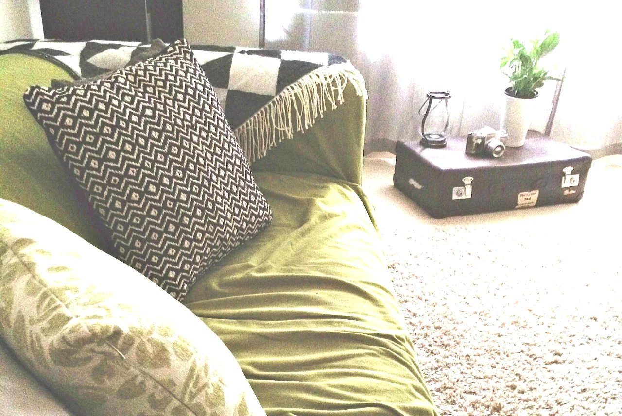 Celestes's living room2 DONE.jpg