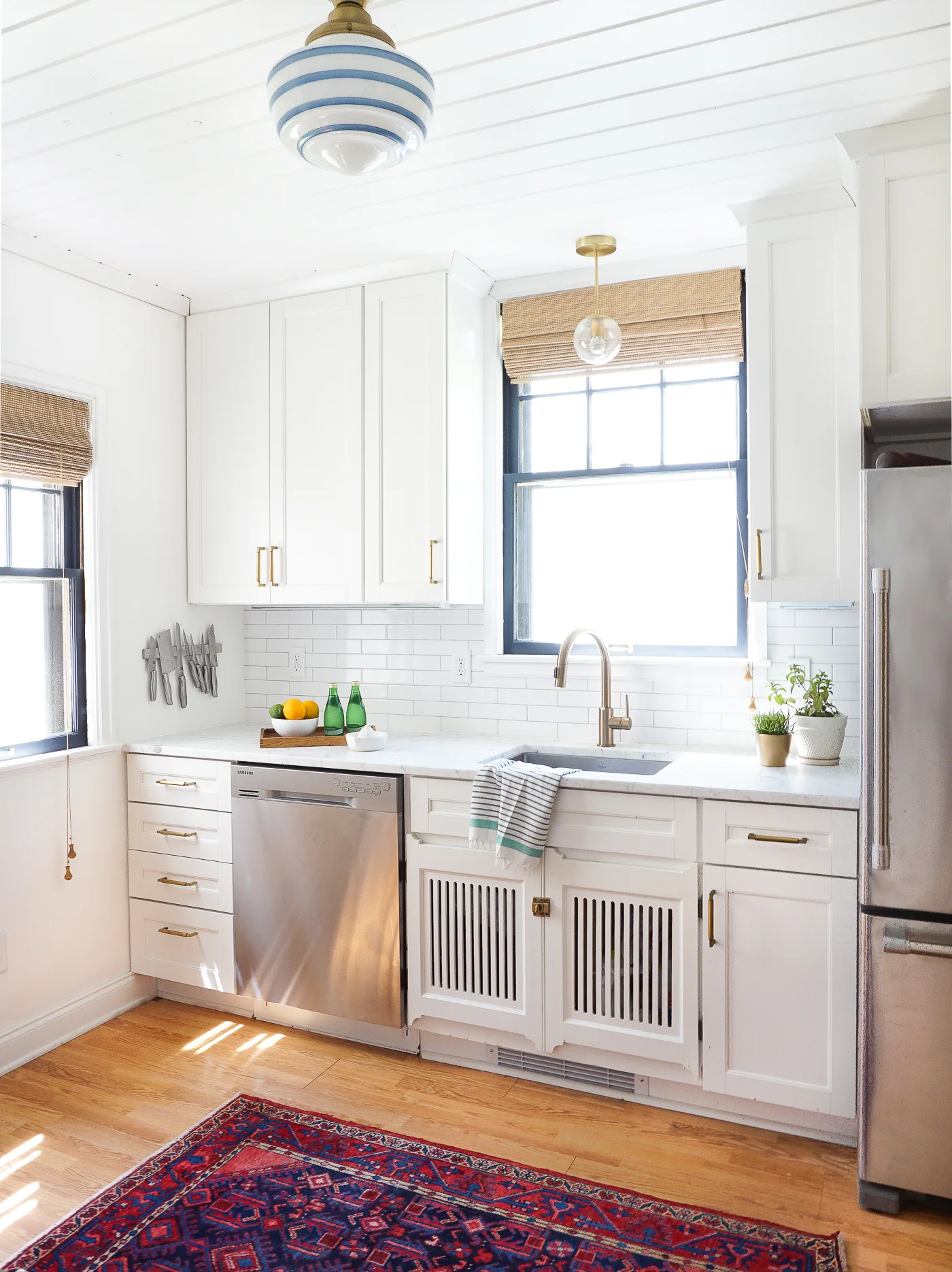 1kitchen (1 of 1)-2.jpg