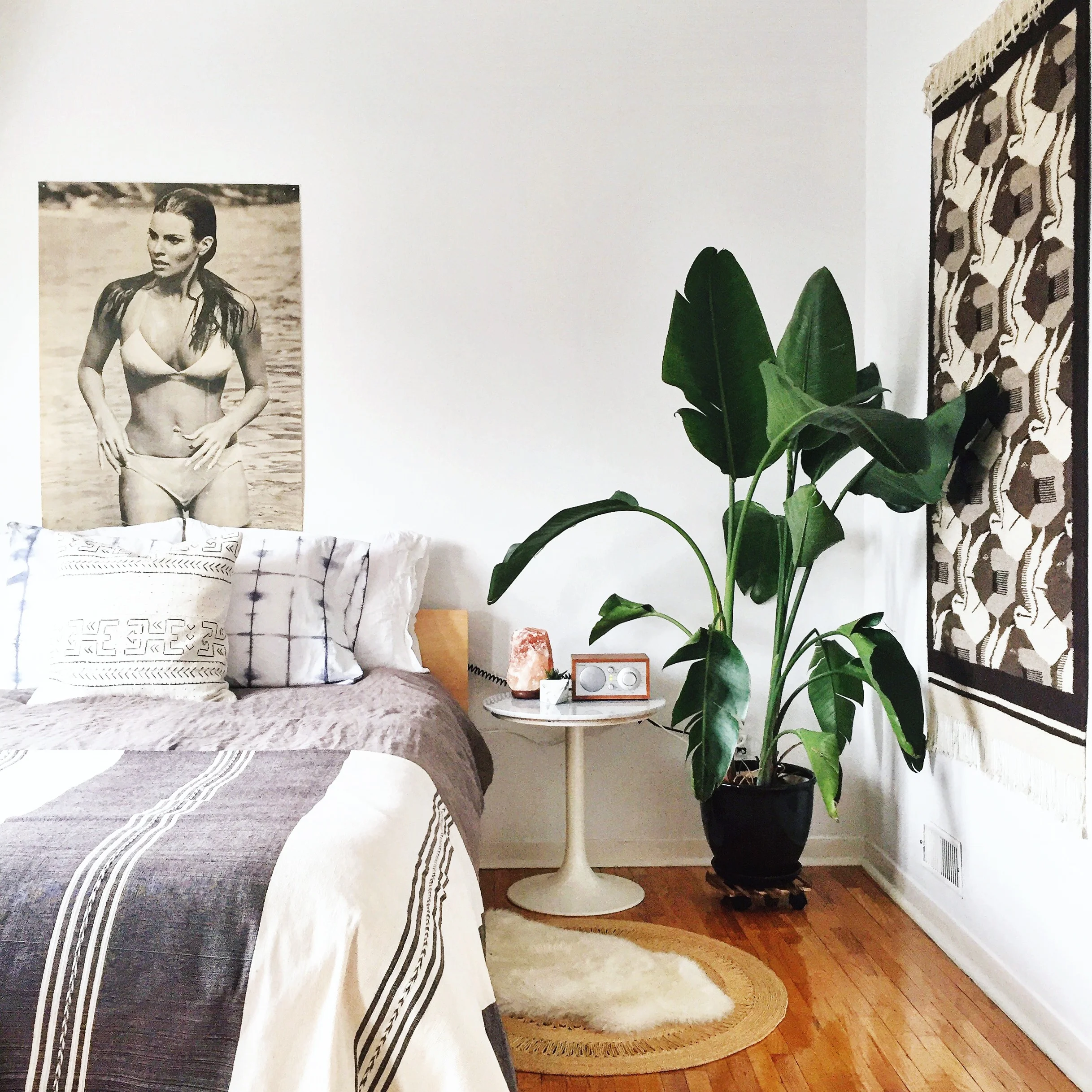 Bedroom_wall hanging side #1.JPG