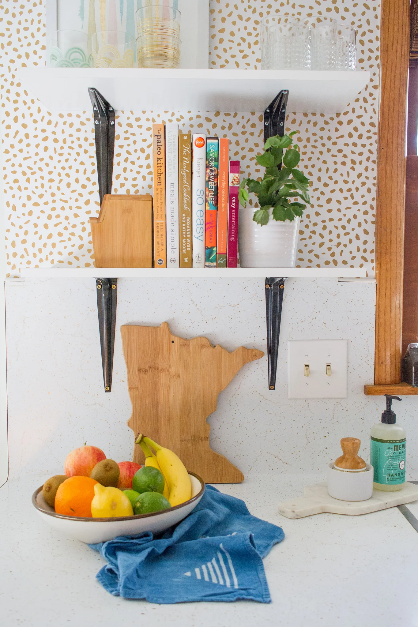 Kitchen_fruit.jpg
