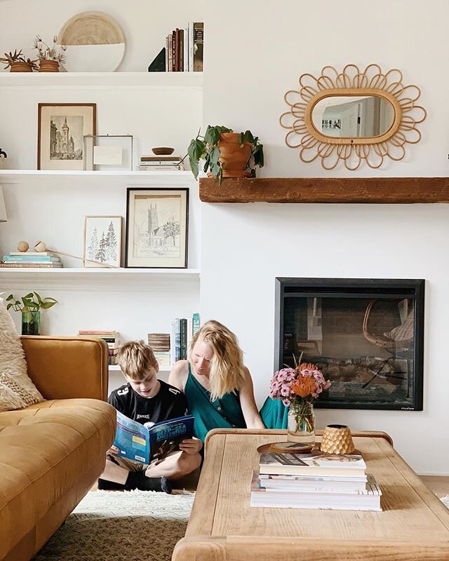 To play with the kids first, or get the work done first? .

Is this not the question of the day every day for working-stay-at-home parents?  I want to give these kids all my time, and I want to explore my greatest potential as a designer. Sometimes i