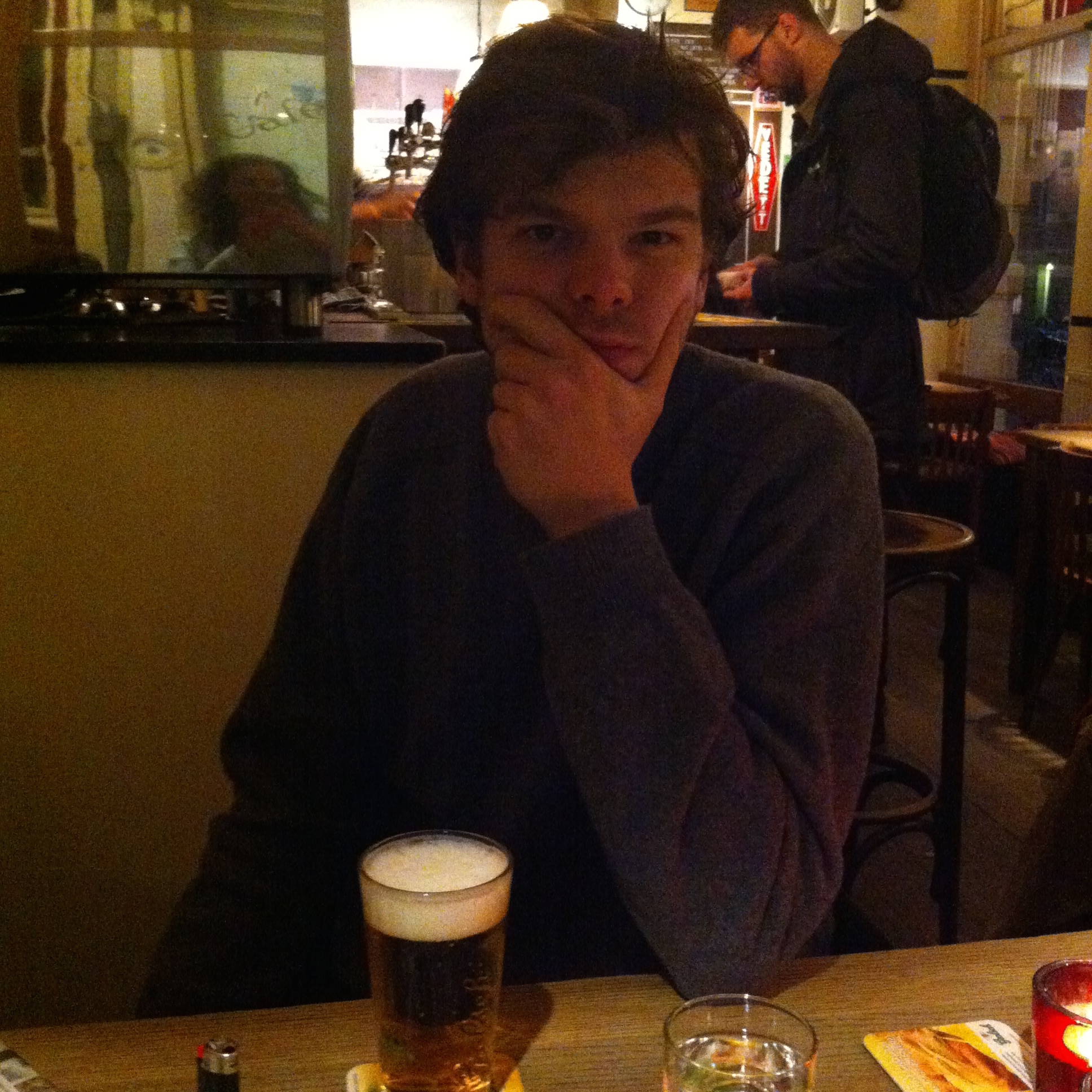 En kijk, dit is Daan! Daan wil nooit op foto's, maar deze vond hij wel prima. Ik sta toevallig in de linkerbovenhoek zie ik nu. Whut! 