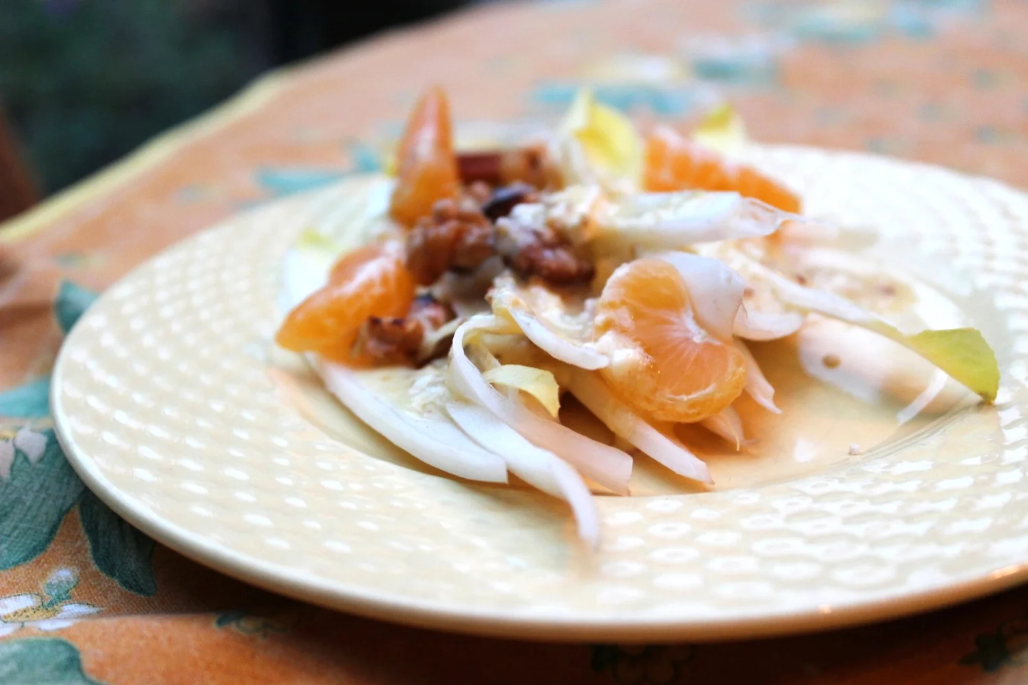 Witlofsalade met mandarijn en feta