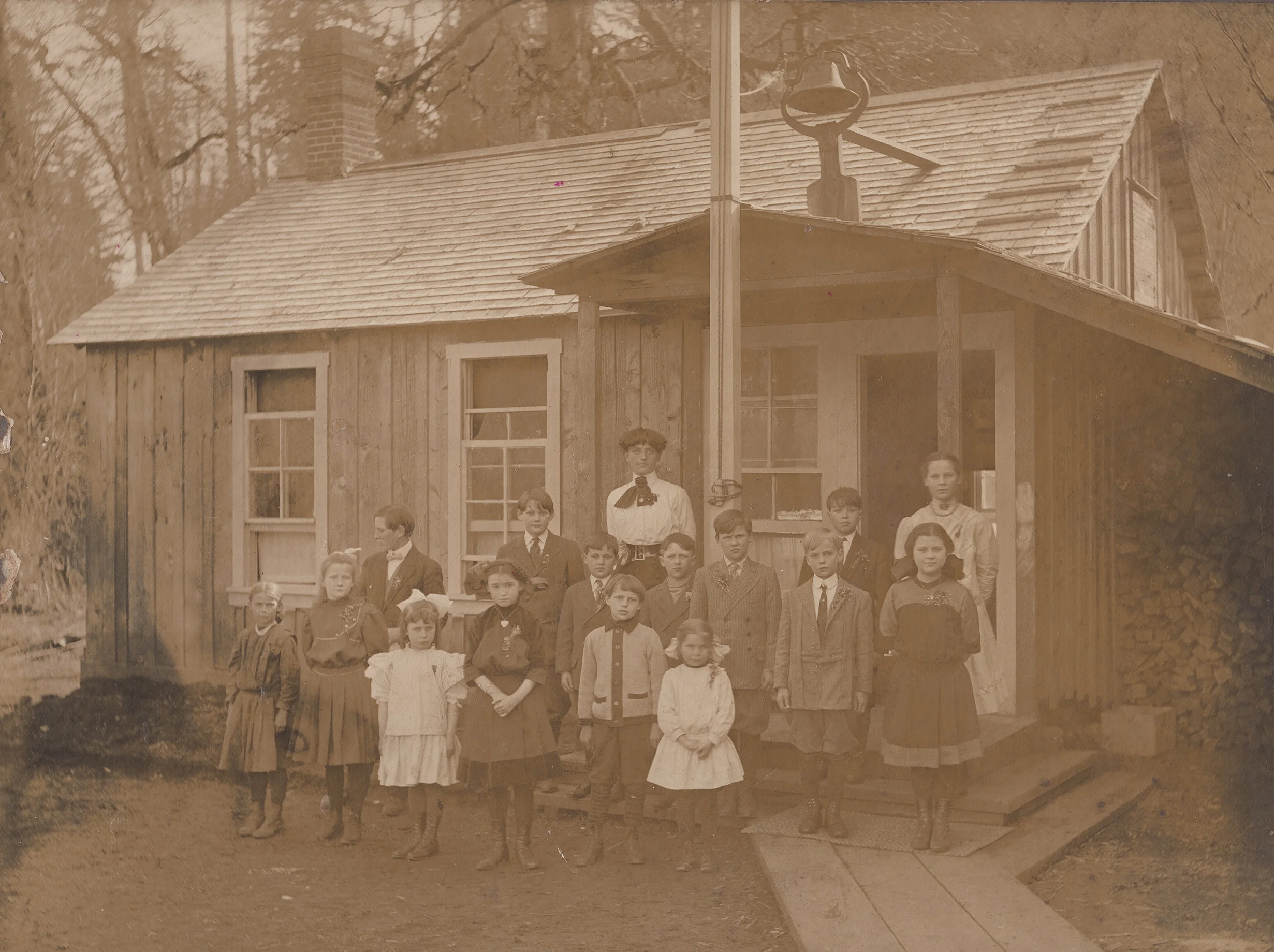 Eric Holger Pearson (second from right, middle row) and classmates, around 1912-13, photographer unknown. 