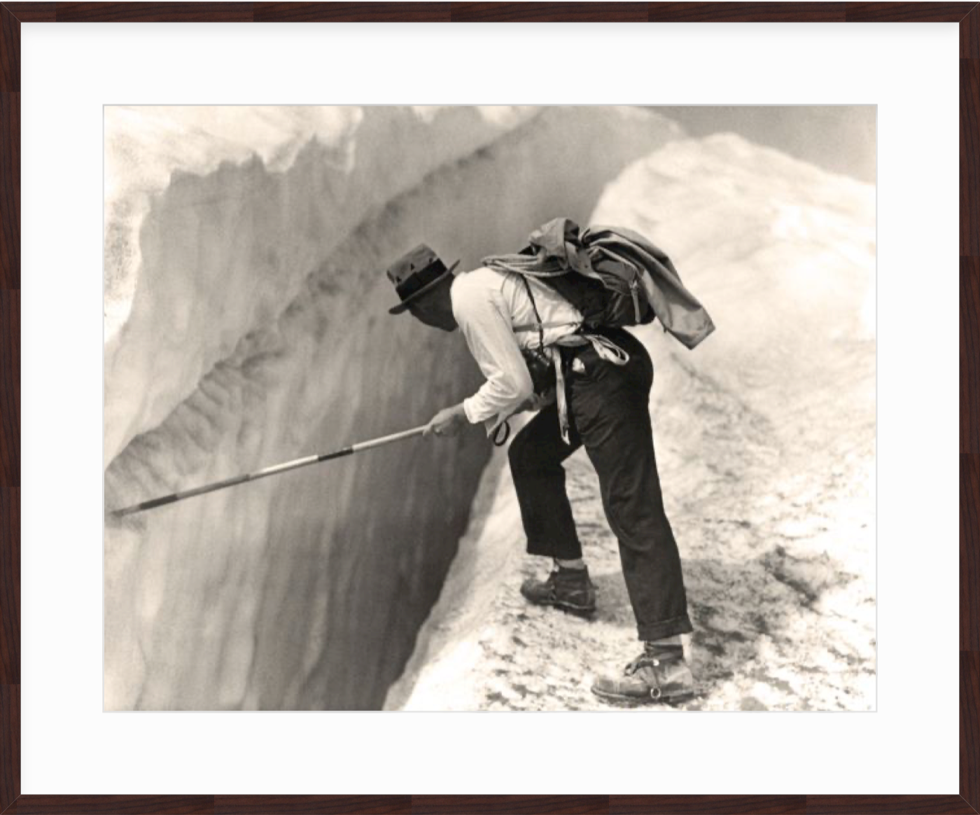 Gerry Looking for Tripod - 1936