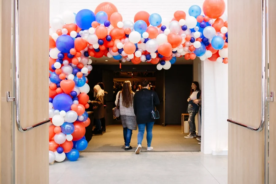 All photos by Ciara Perrone ; balloon arch by Wile Events