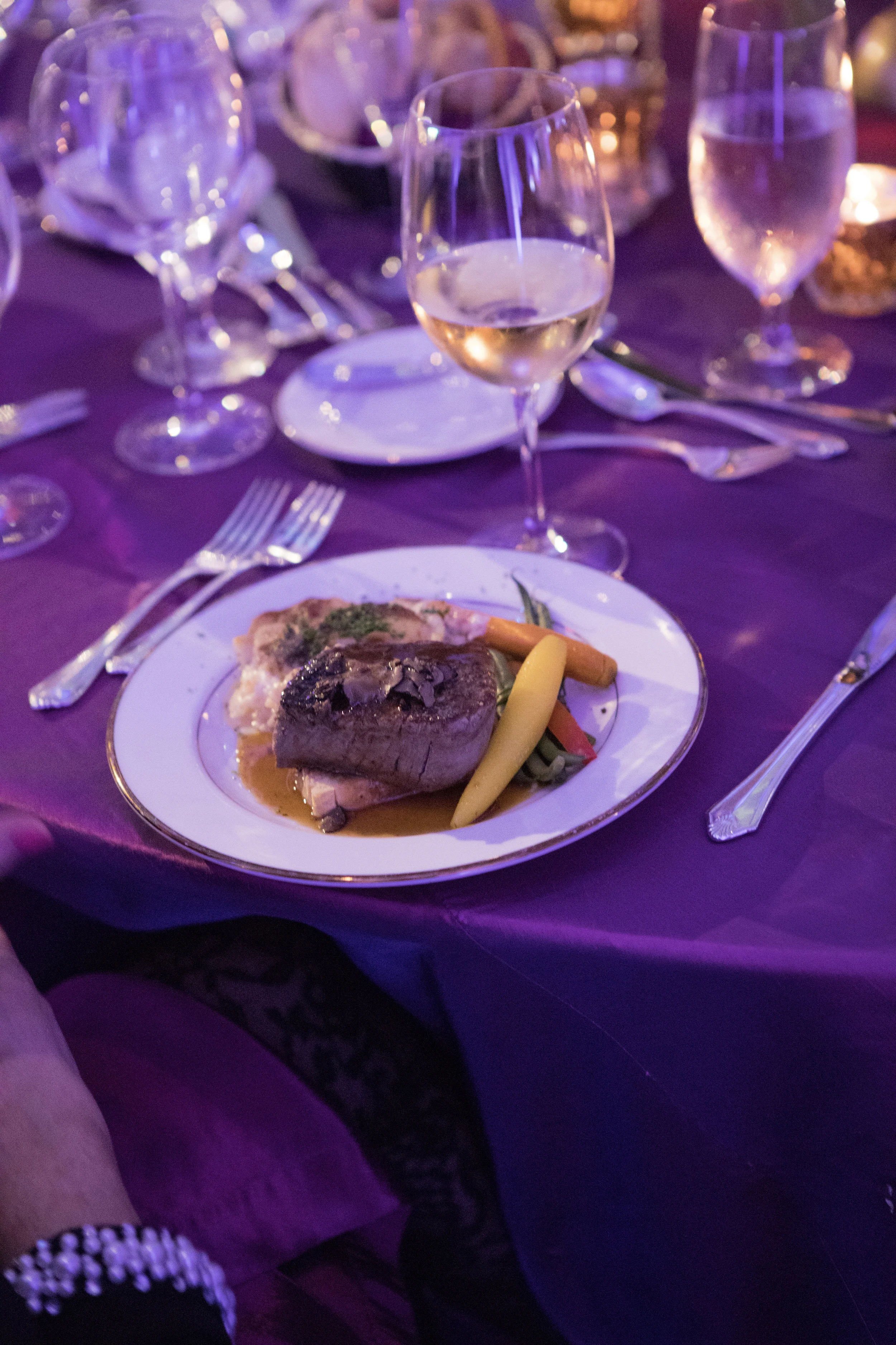 Plat principal. Canapés and dinner by Jim Major, Executive Chef, Abraham Catering in consultation with Chef Cédric Fichepain CEC. 