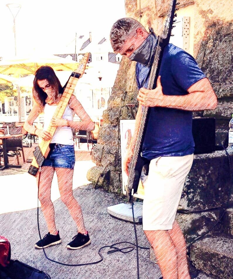 Music is a language that doesn't speak in particular words, it speaks in emotions.

#music#musicduo#musician#musicianslife#streetperforming#streetart#pandemic #pandemic2020 #busking#traveler#chapmanstick#lindau#lindaubodensee#bodensee#summer#instrume