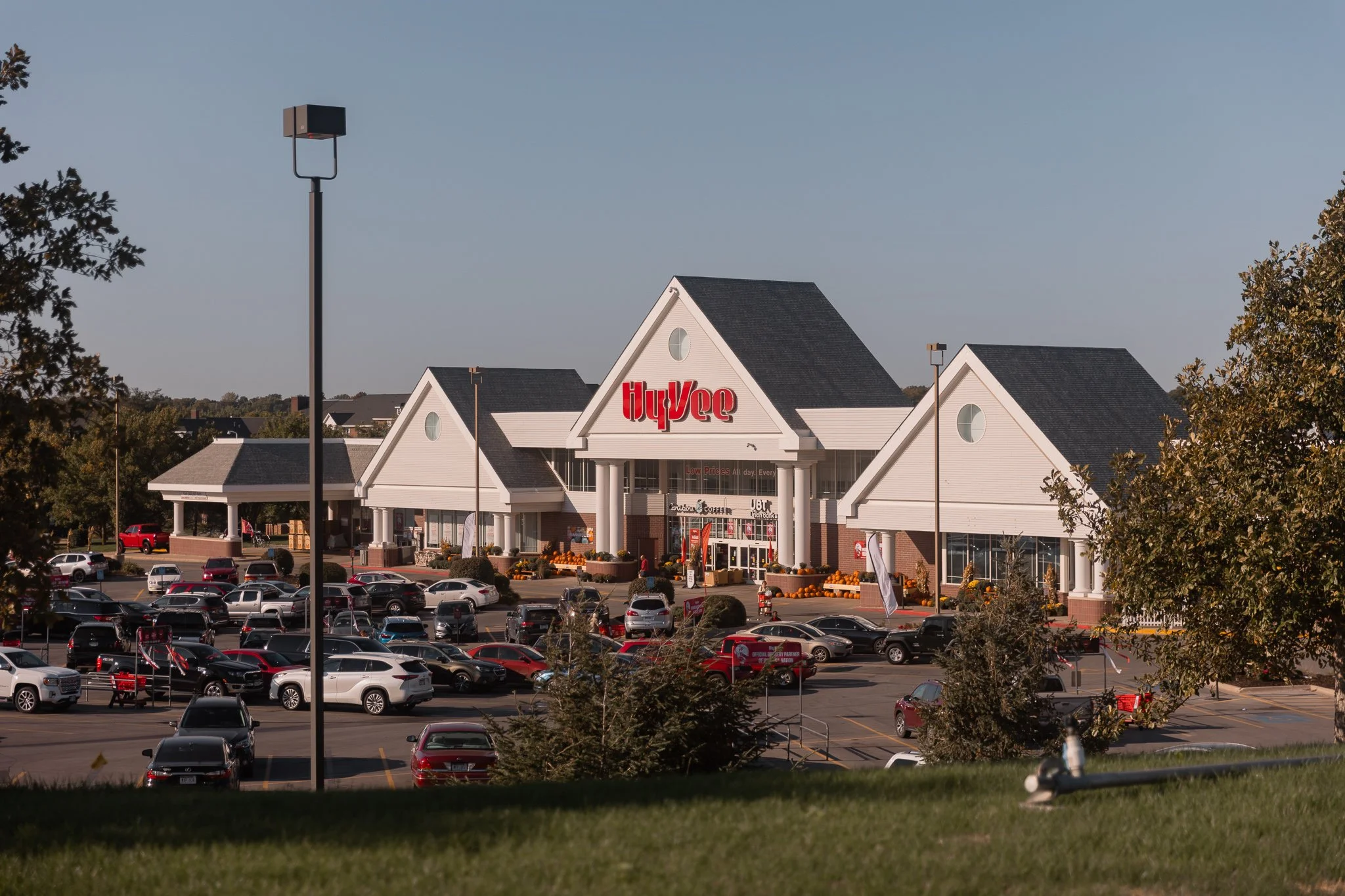 So many grocery stores!