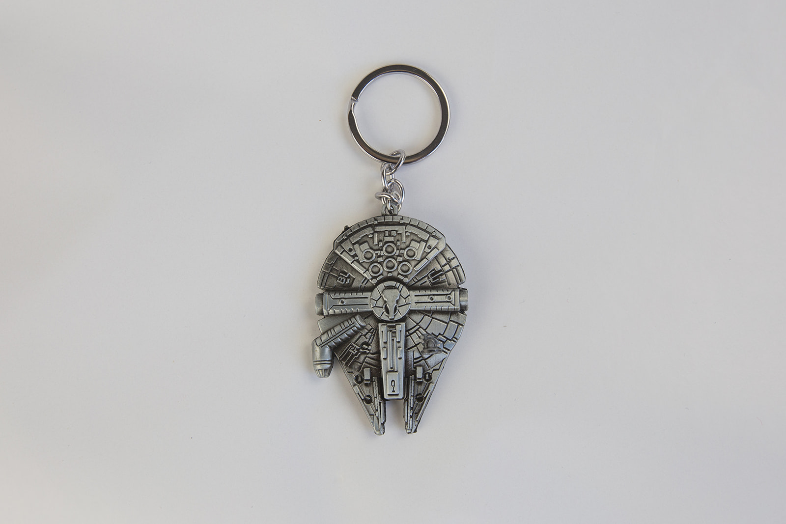 millennium falcon keychain