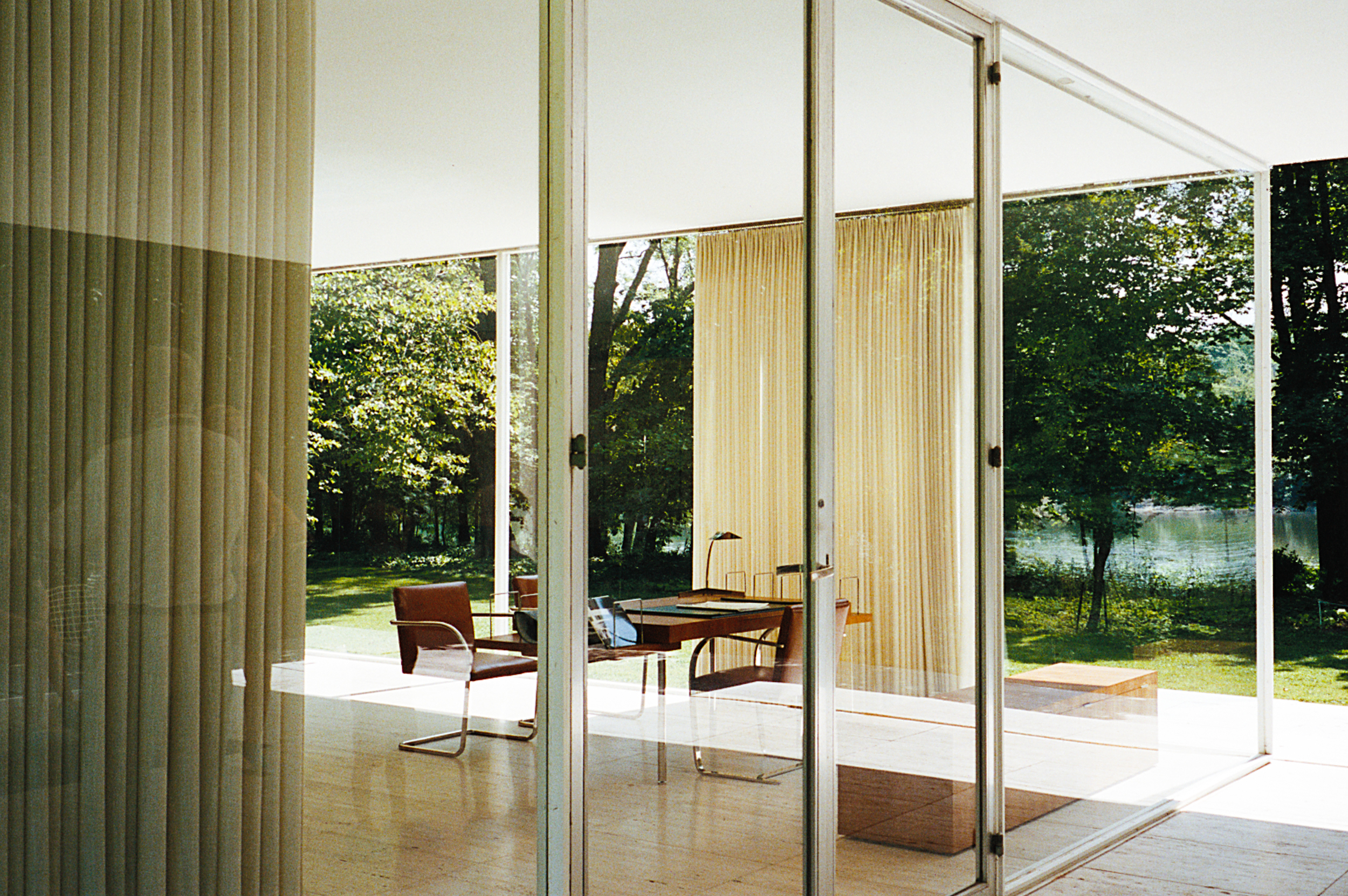 Farnsworth House, Mies van der Rohe. Illinois 2014