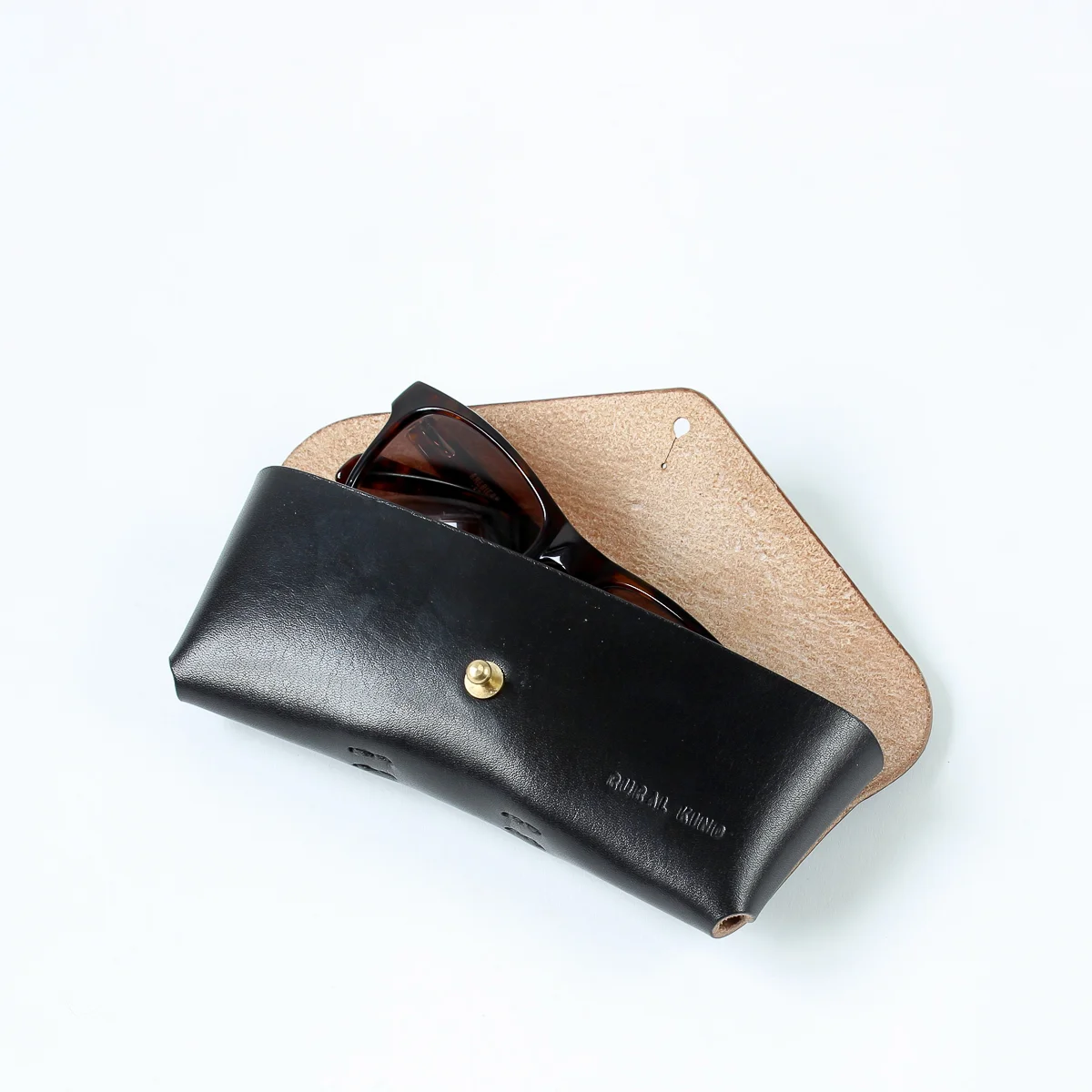 Rural-Kind-Handmade-Leather-Goods-UK-98.jpg