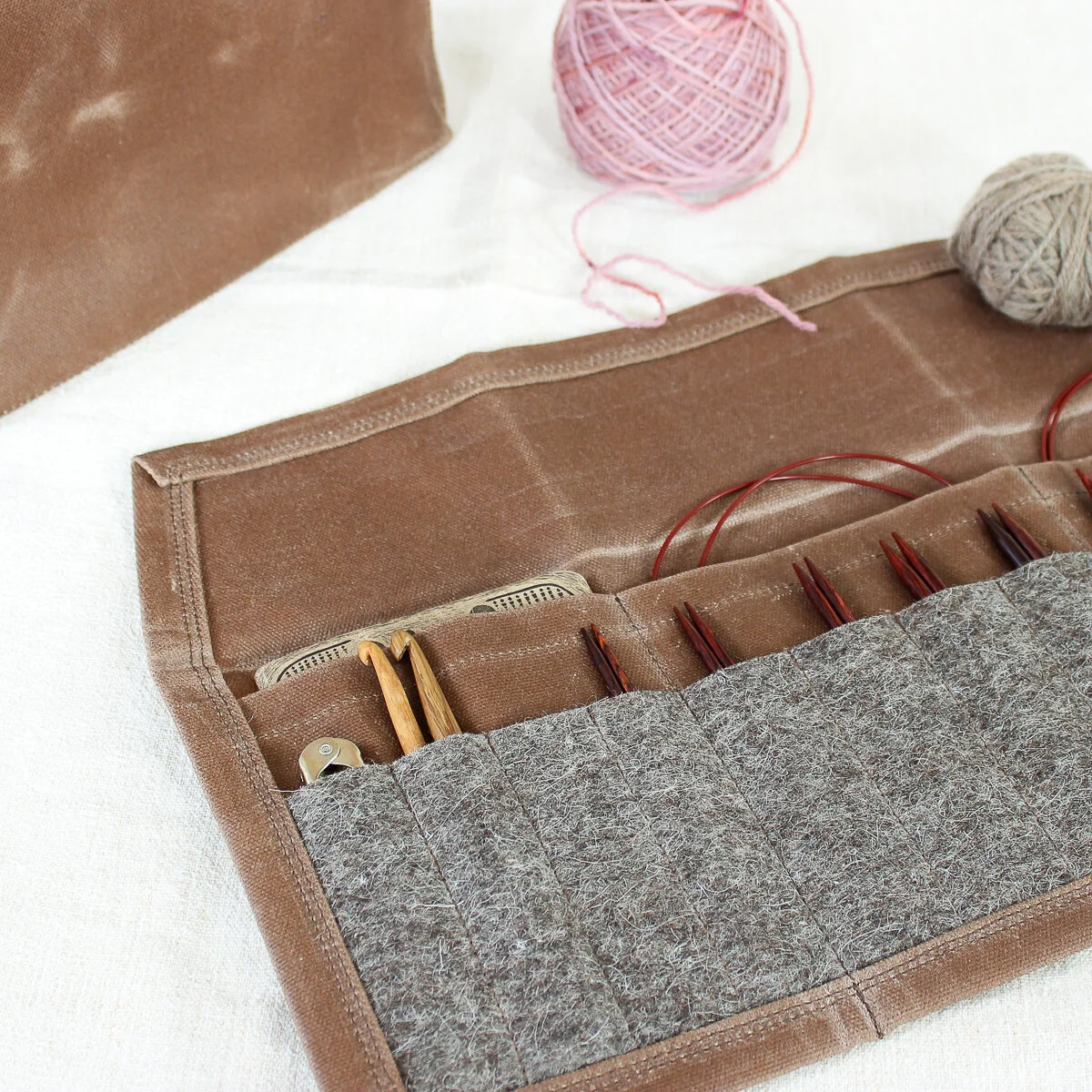 Rural_Kind_x_Nellie_and_Eve_Needle_Wrap_Handmade_UK-9.jpg