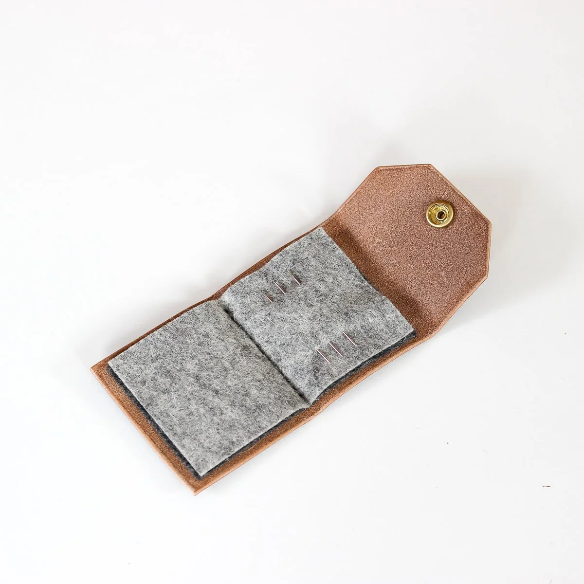Rural-Kind-Needle-Case-41.jpg