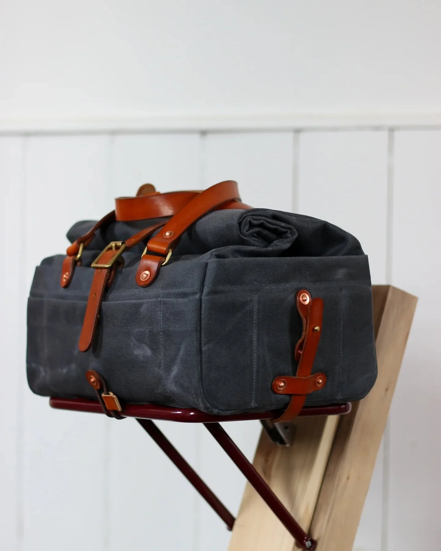 First couple of days back in the workshop, and it's cold. I think both me and the machines need a gentle thaw to get us moving a bit easier. But before I really get stuck into new year stuff and new year plans, here's a quick look back to something t