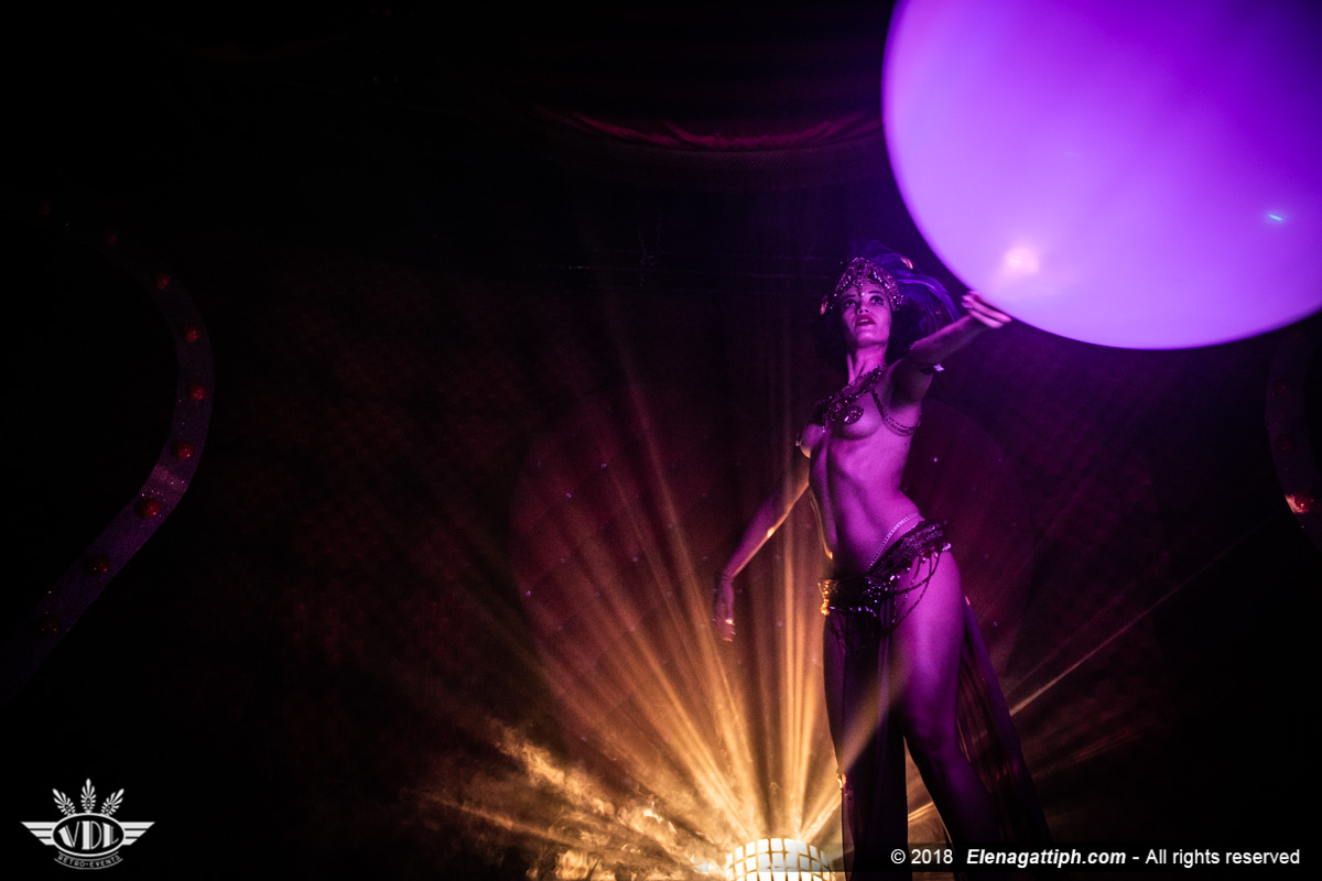 Solo al Royal Burlesque Revue puoi assistere a spettacoli di tale magnificenza: il burlesque come non l’hai mai visto