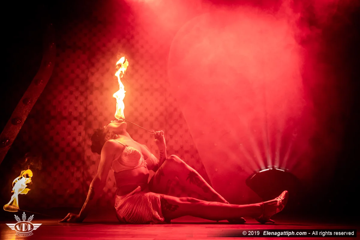 Il fire act è ideale per eventi privati e corporate, offrendo intrattenimento scenografico di forte impatto visivo e memorabile.