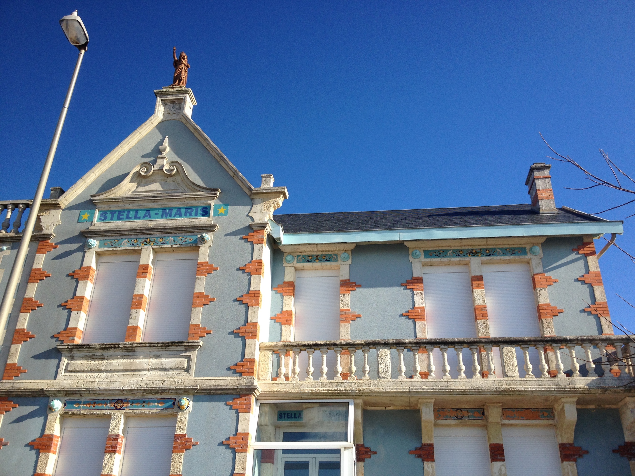 Seafront grandeur.