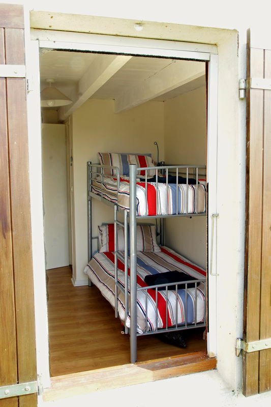 Bunk bedroom