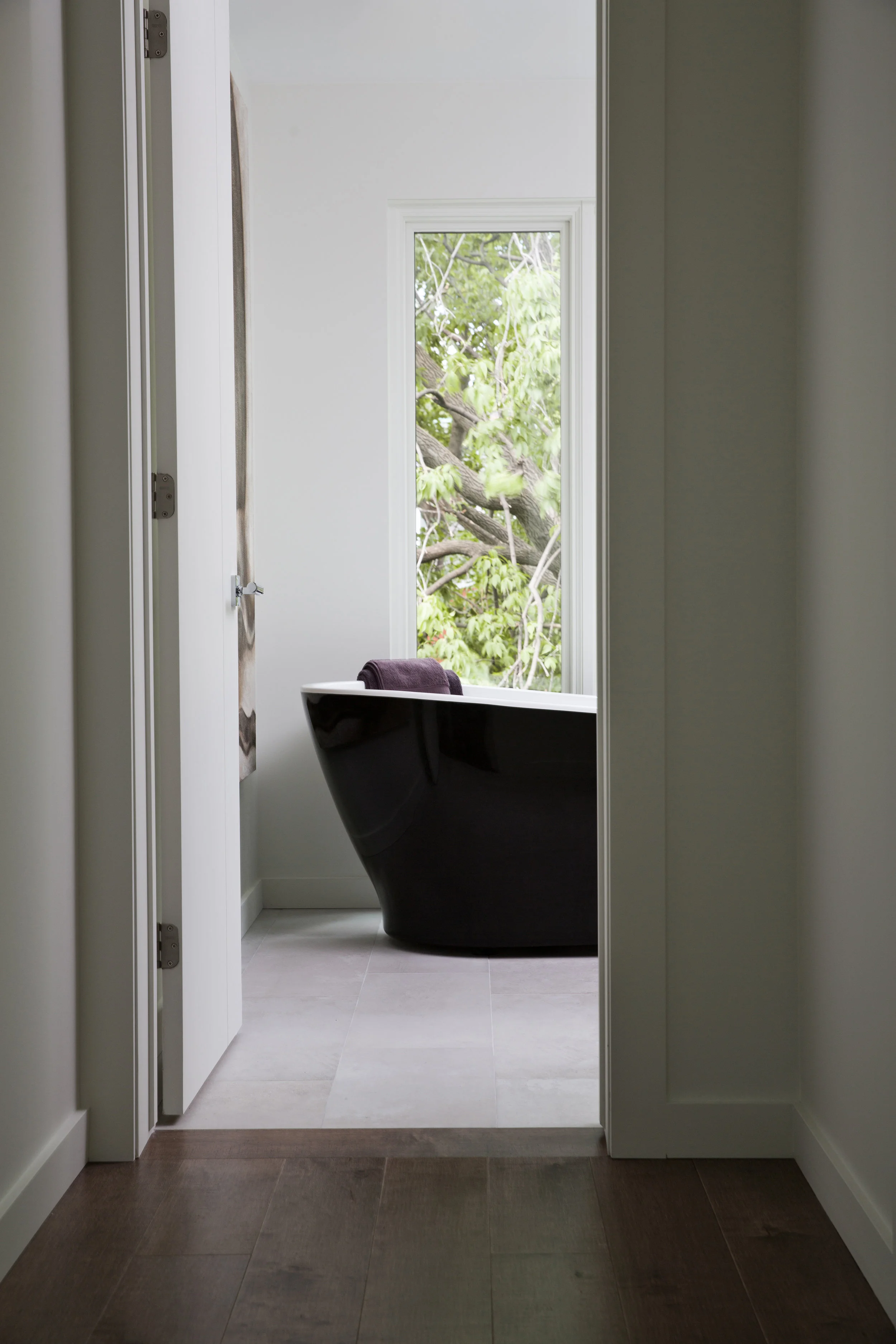 Japanese Putman - Ensuite 1.jpg