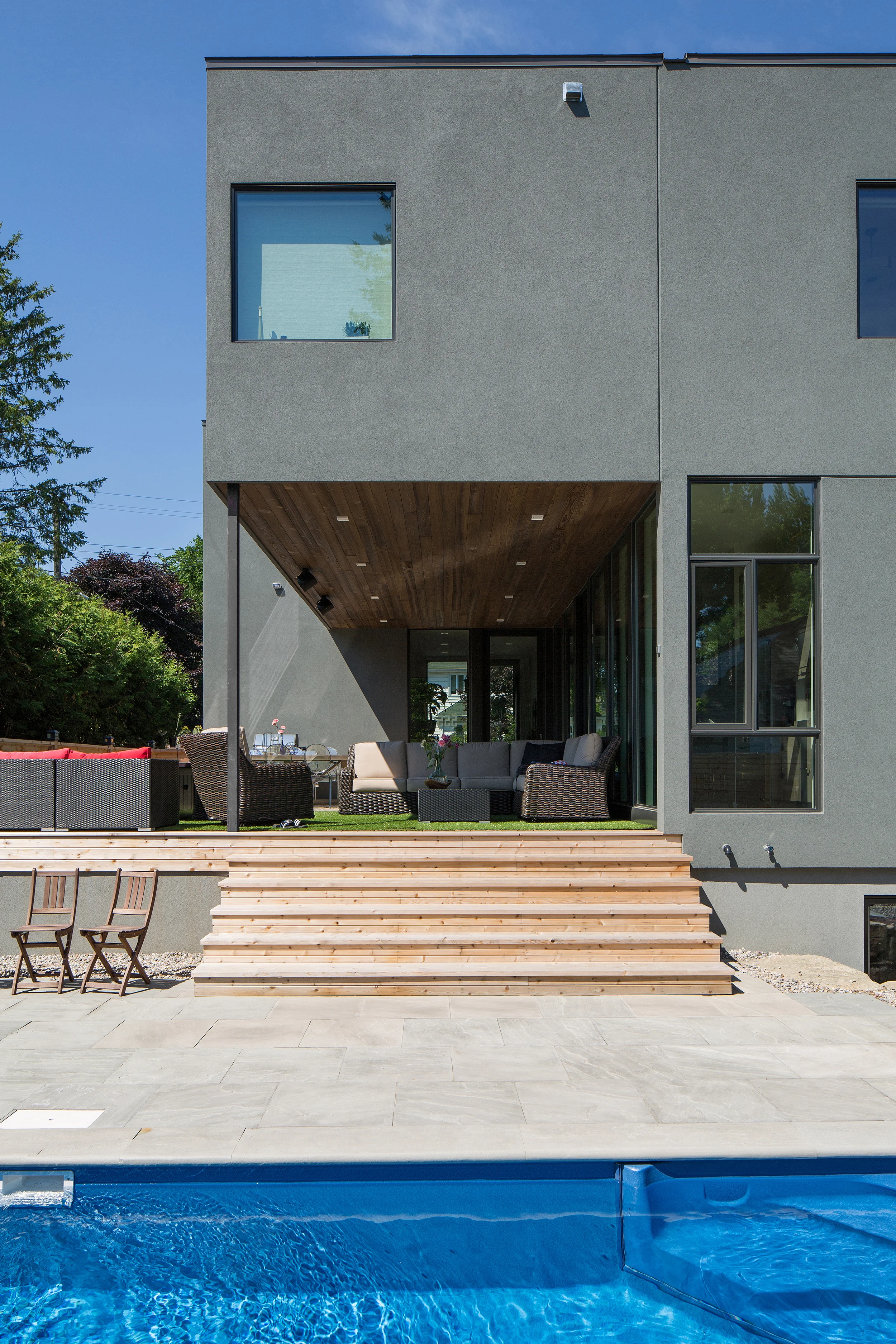 Highland - Exterior Rear.jpg