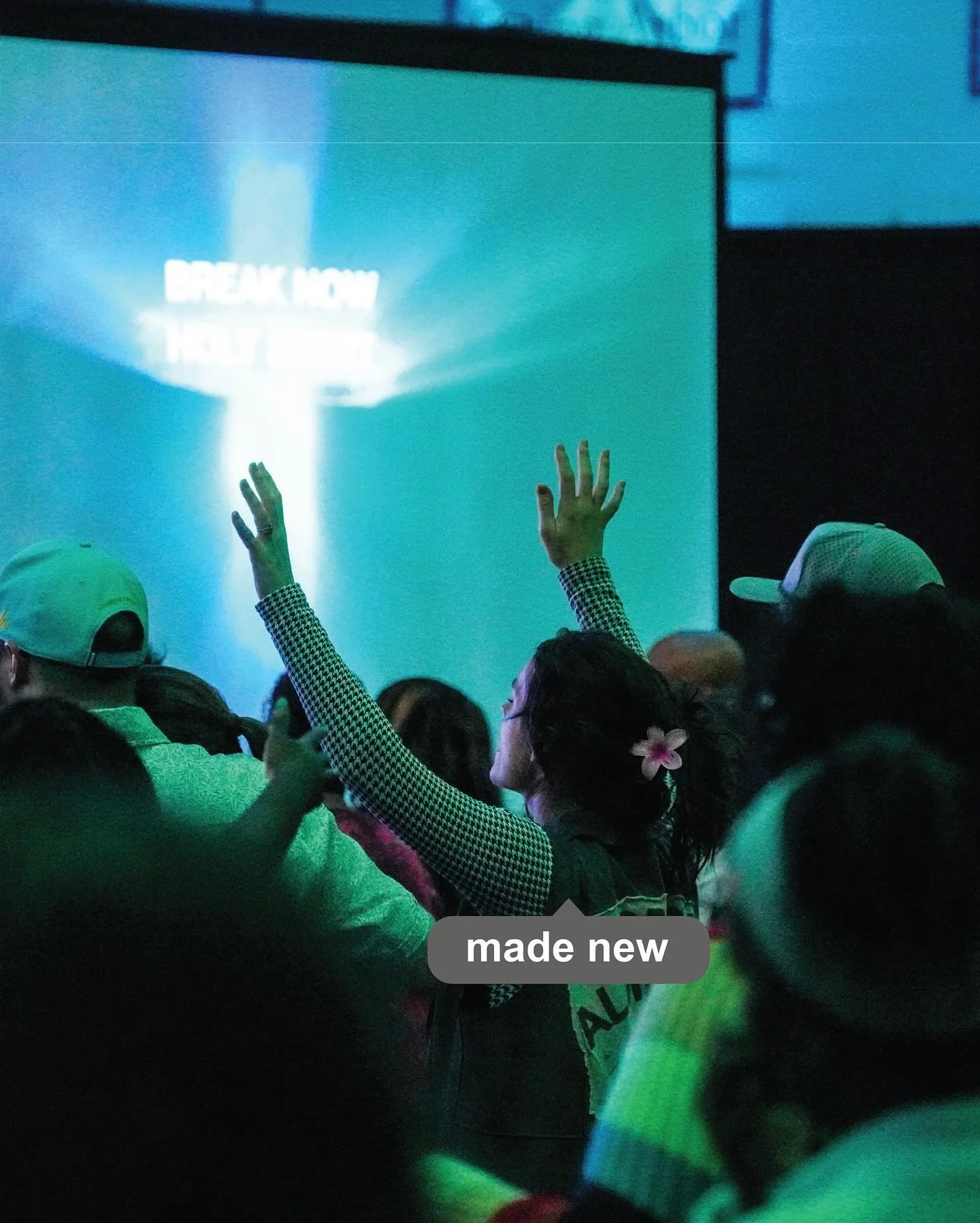 Just a reminder: you are who God says you are 🫶🏽

Not what you&rsquo;ve done. Not what others think. Because of Jesus&mdash;you&rsquo;re loved, known, and made new. 

Send to a friend to encourage them today 🧡

#identityinchrist #faithwalk #christ