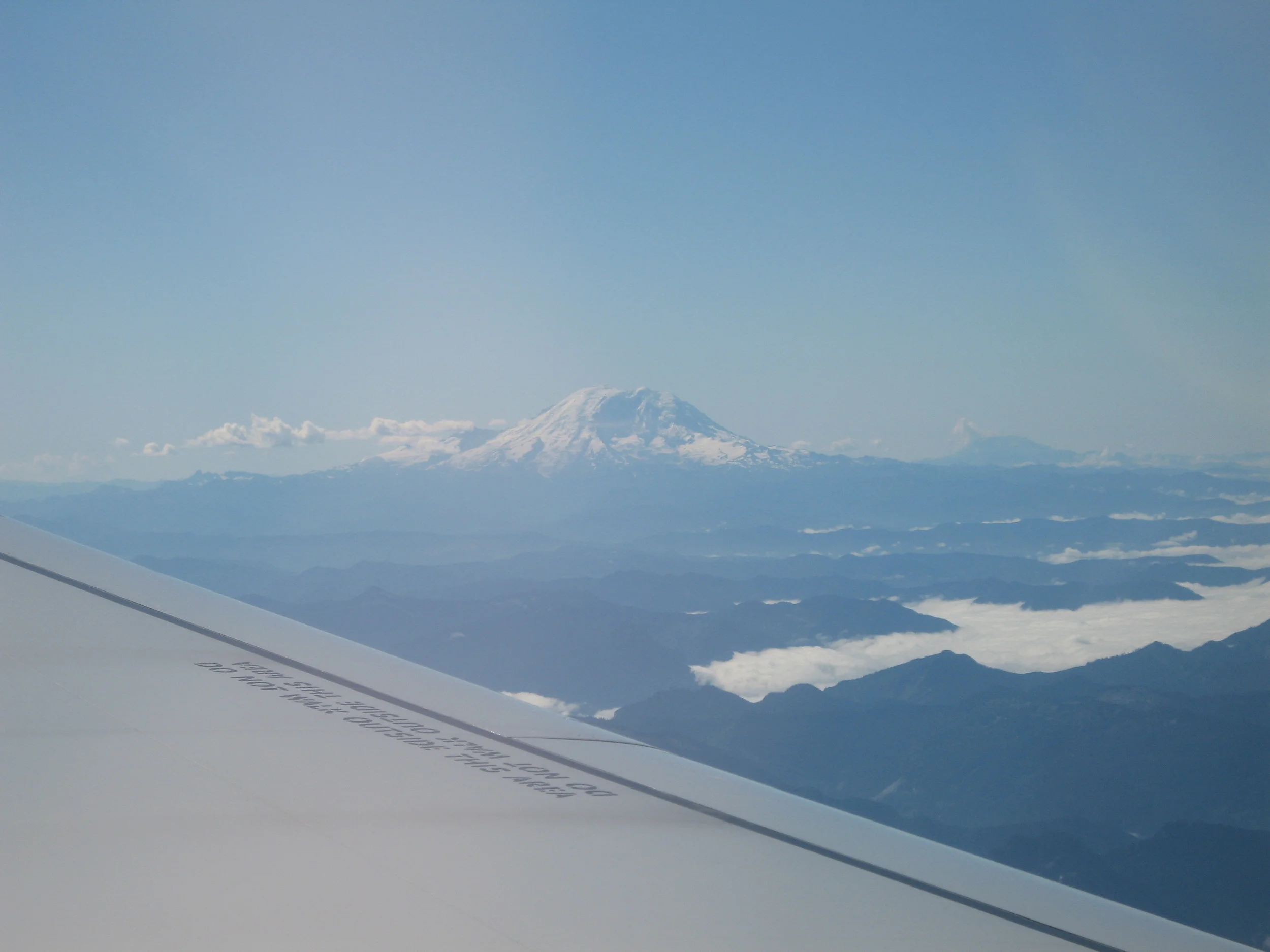 Mount Rainier (by J Nisbet)