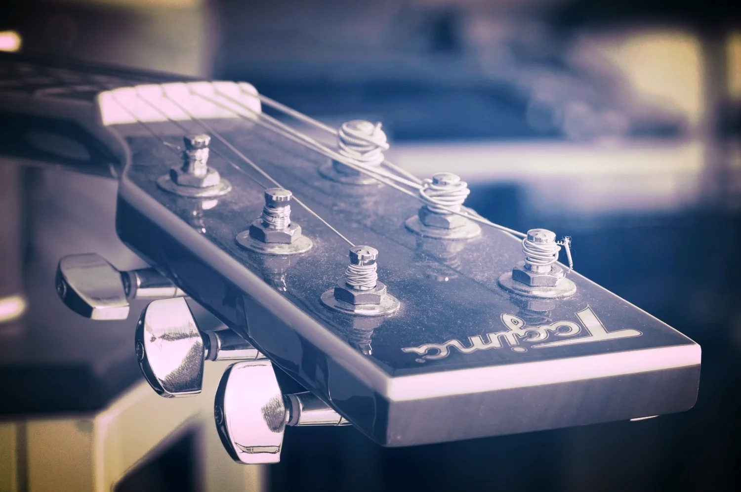 guitar_2.JPG