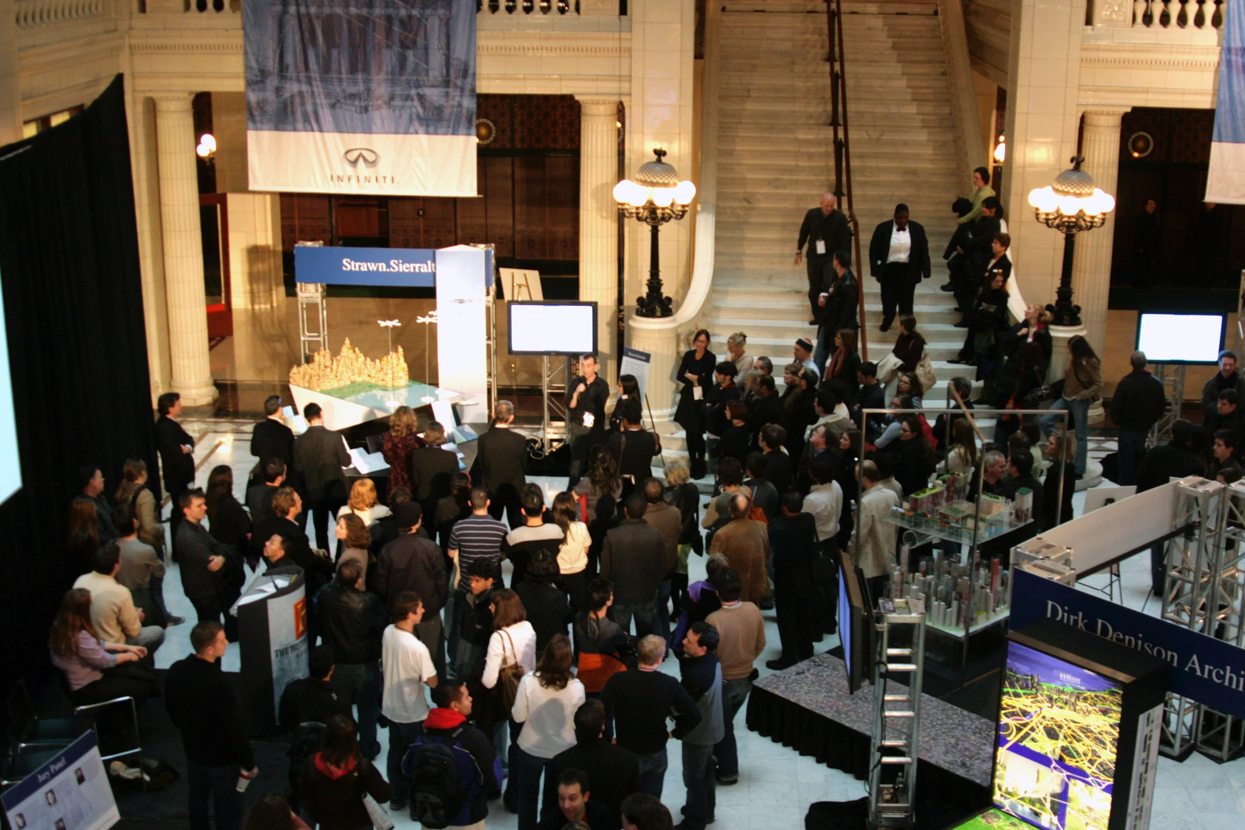 AWARD & EVENT IBM ENGINEERING INNOVATION AWARD Strawn + Sierralta honored in a multi-city design competition hosted by the History Channel.