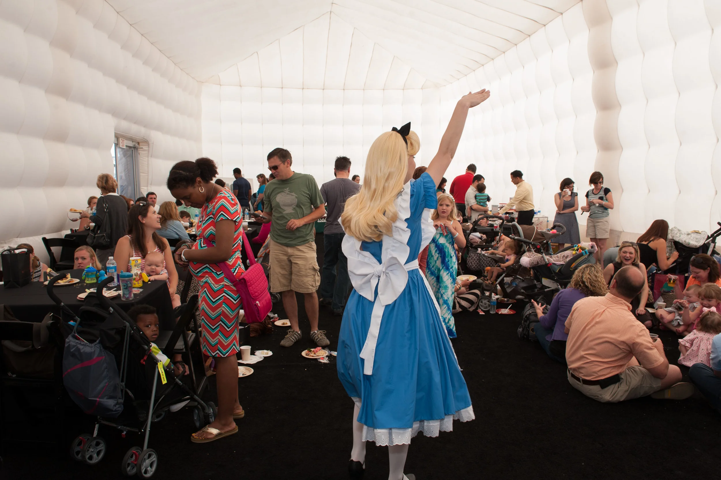NEW ORLEANS, LA - May 25, 2014: The Outlet Collection at Riverwalk (photo by Adrienne Battistella, 2014)