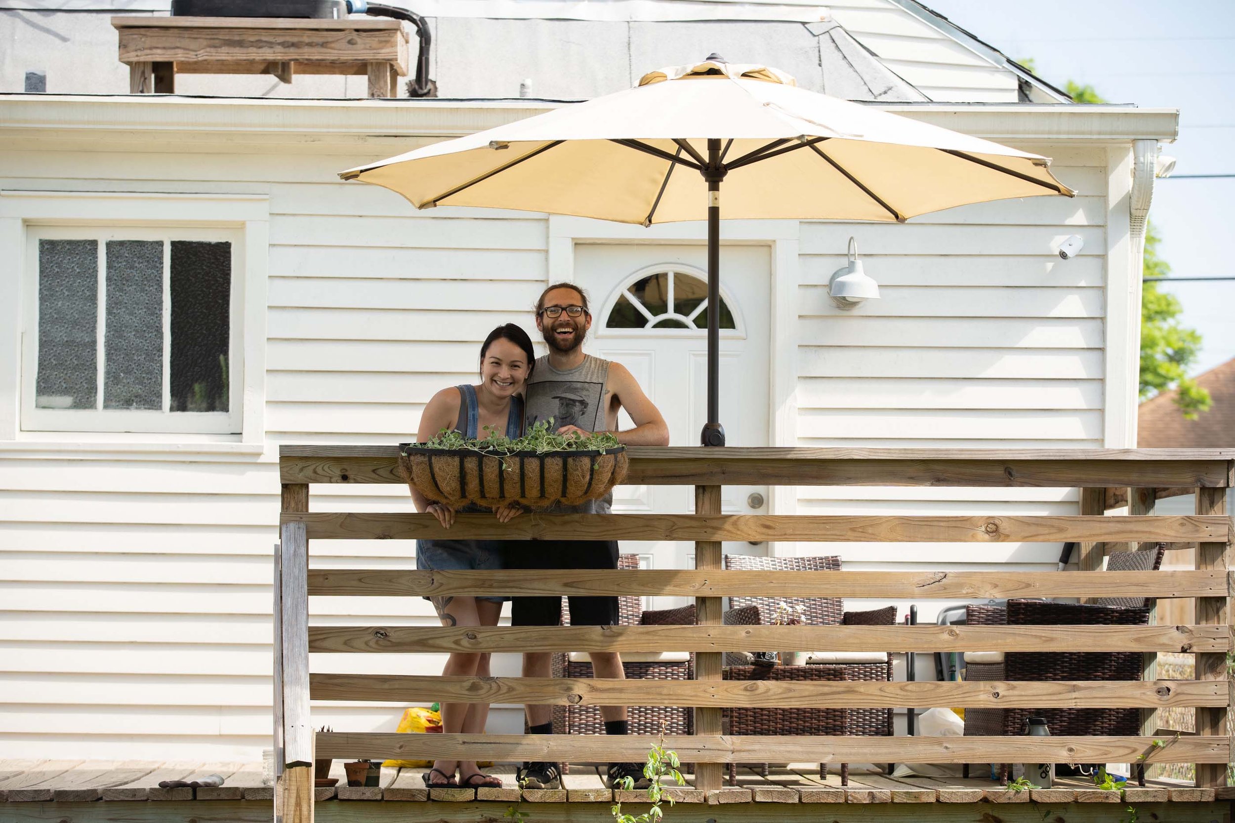 2020-03-29-Porch-Portrait-Project-©Adrienne-Battistella_005.jpg