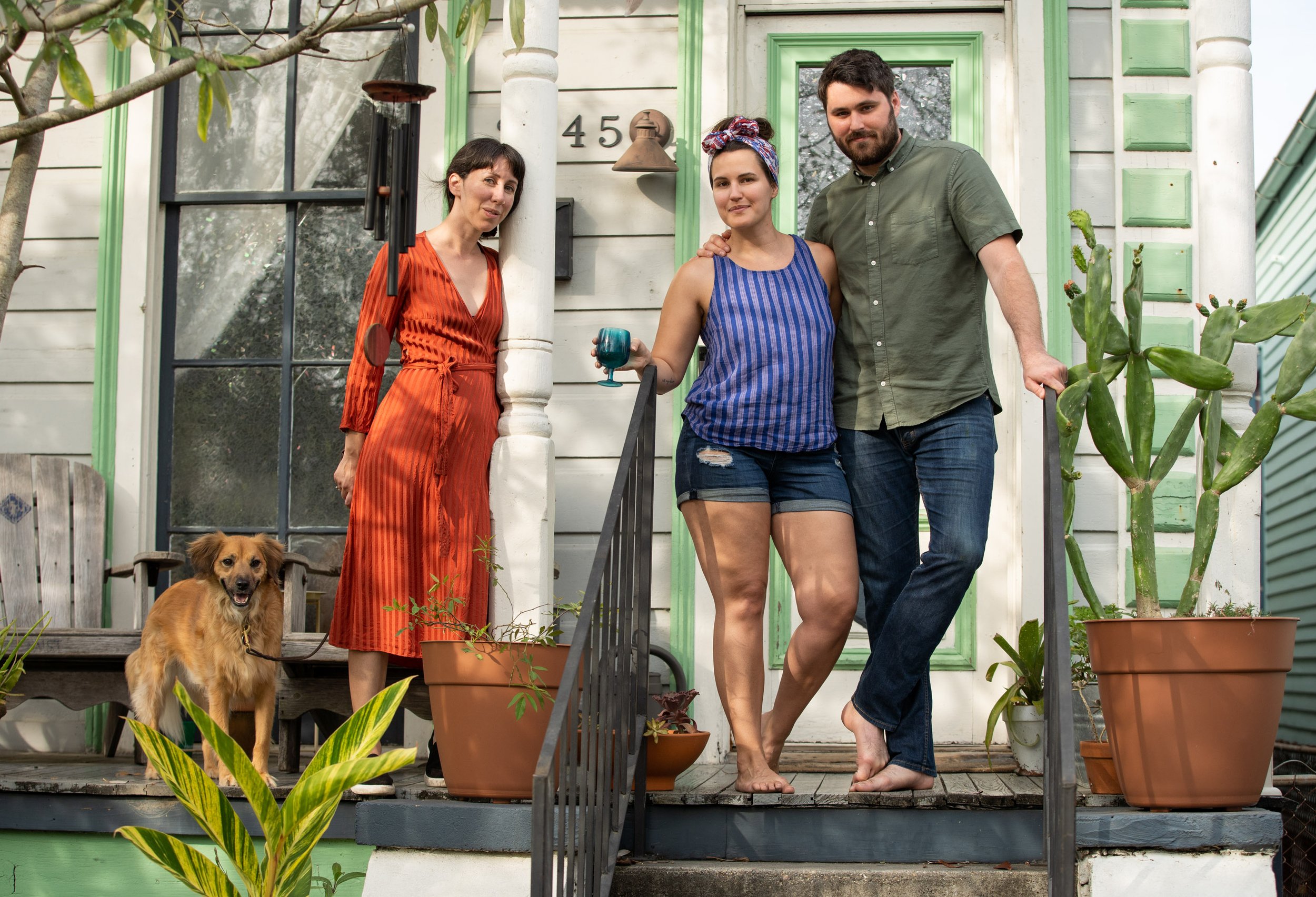 2020-03-29-Porch-Portrait-Project-©Adrienne-Battistella_003.jpg