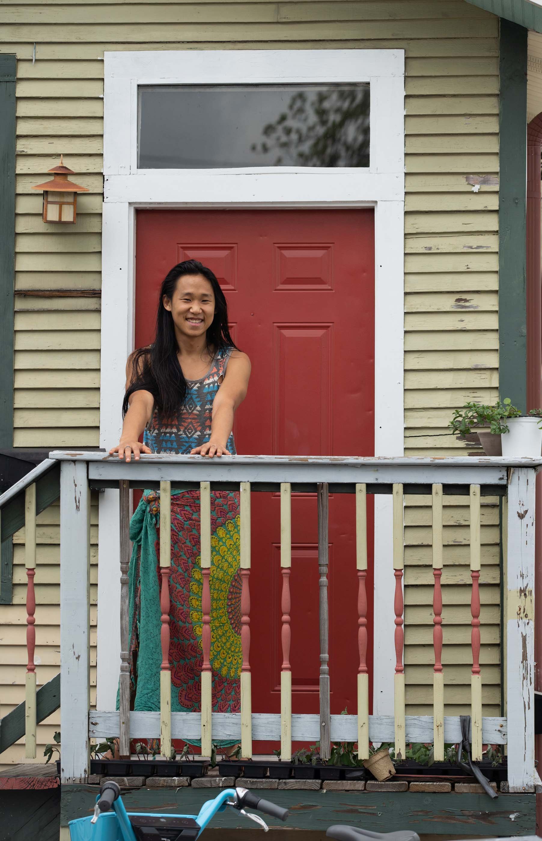 2020-03-30-Porch-Portrait-Project-©Adrienne-Battistella_002.jpg