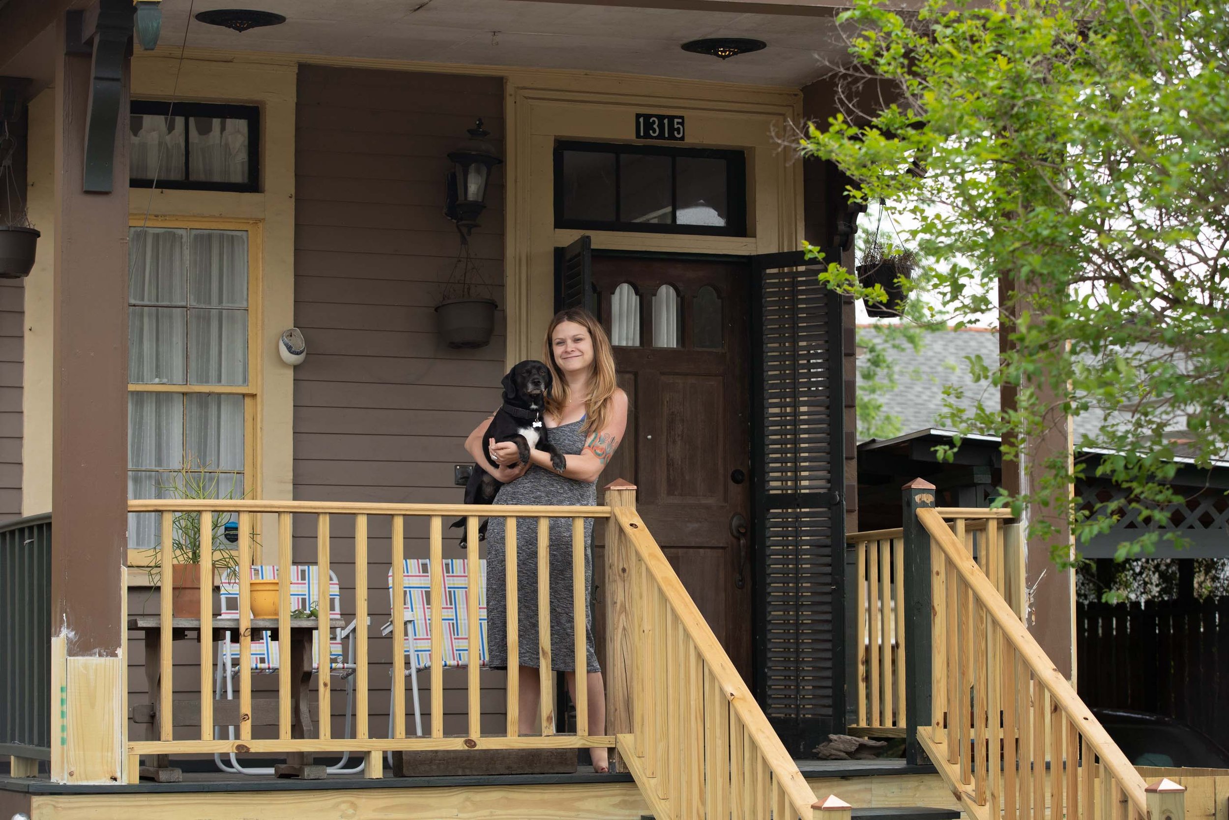2020-03-30-Porch-Portrait-Project-©Adrienne-Battistella_001.jpg
