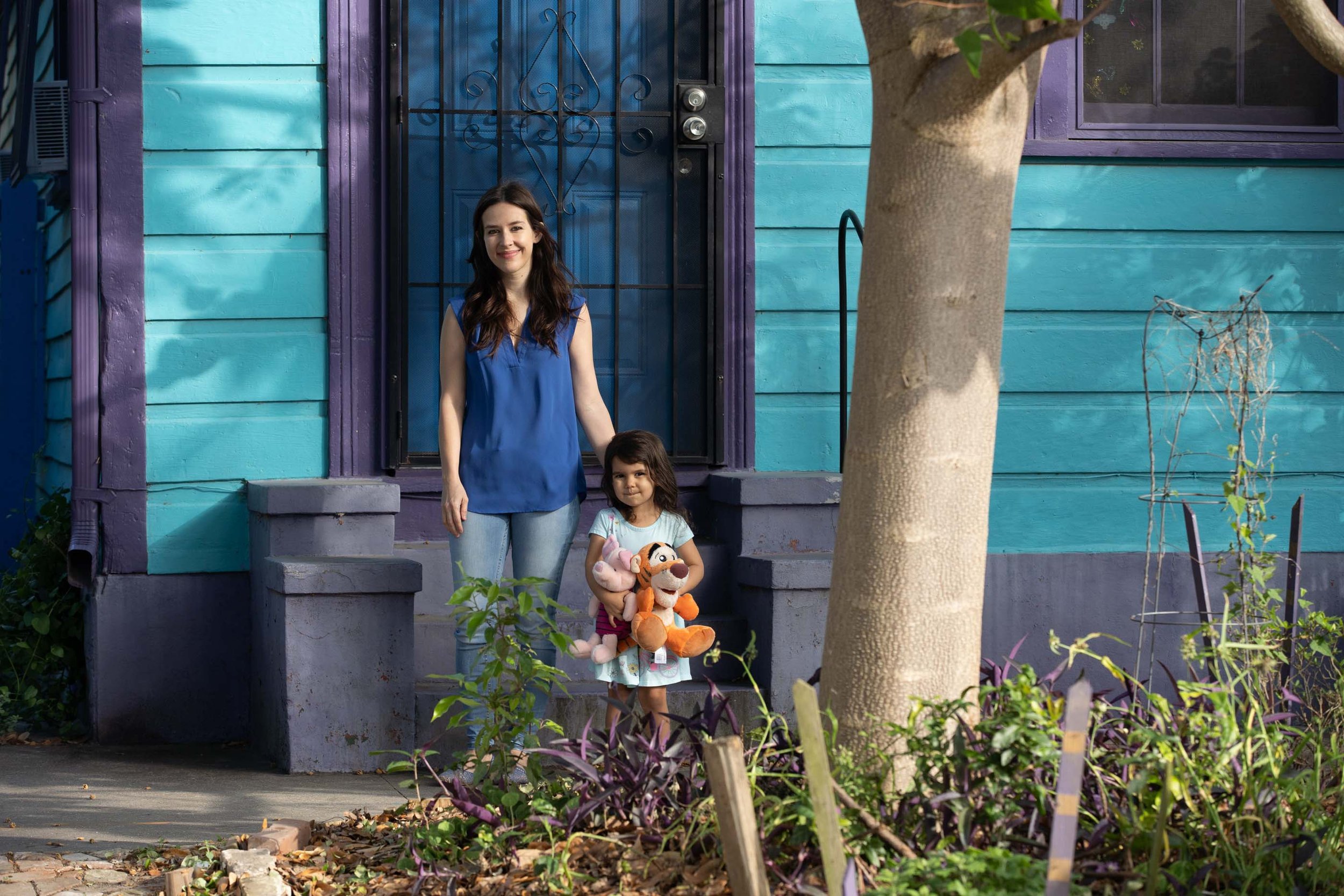2020-03-31-Porch-Portrait-Project-©Adrienne-Battistella_001.jpg