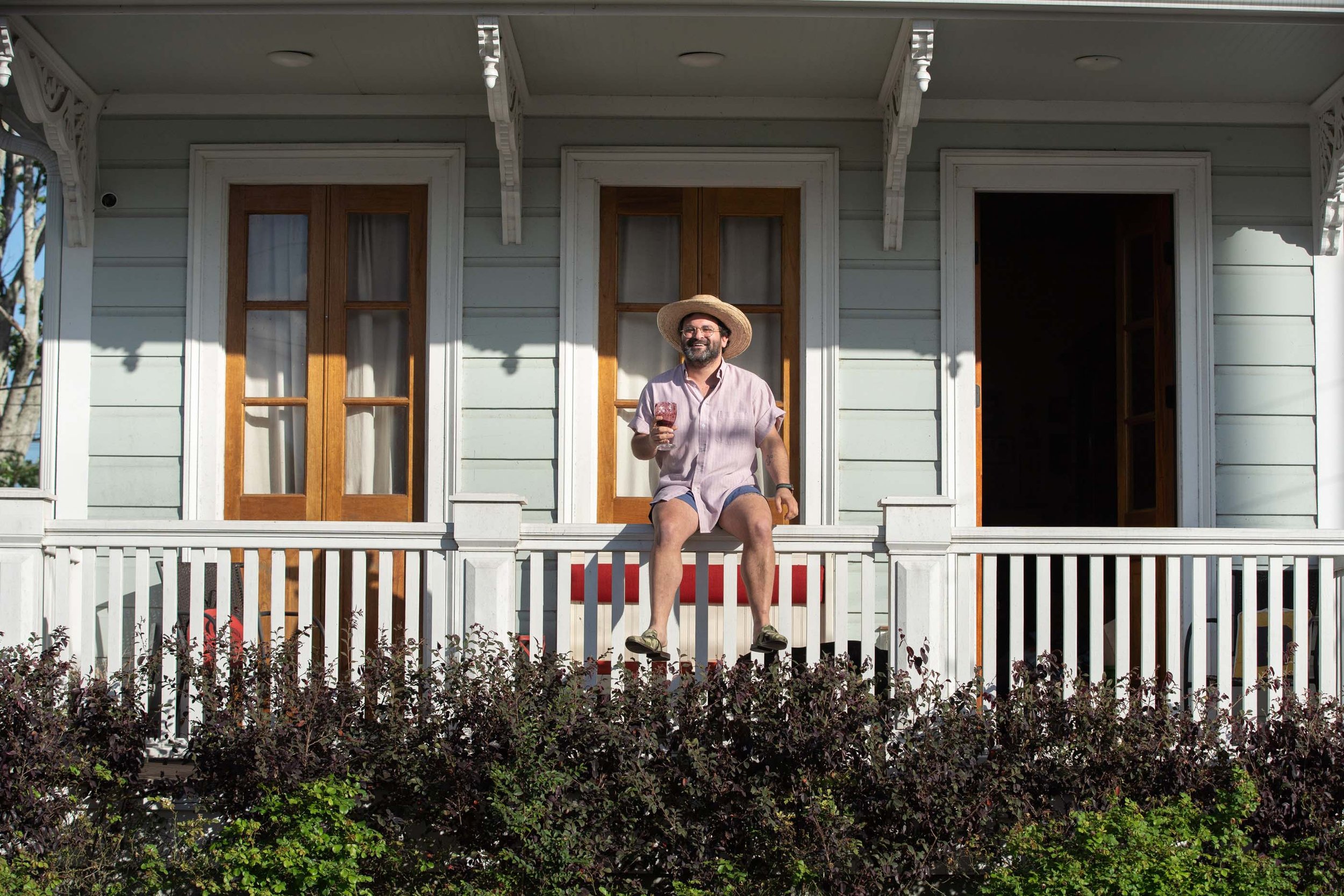 2020-03-31-Porch-Portrait-Project-©Adrienne-Battistella_002.jpg