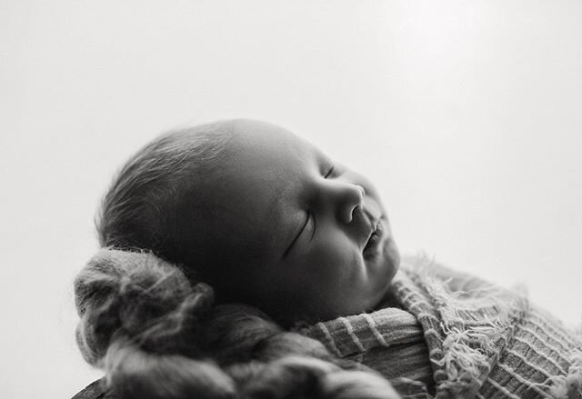 Love a profile shot to show off babies features! They change way too fast!! #newbornphotography #blackandwhite #mnphotographer #ndphotographer #portraitphotography #studiolife