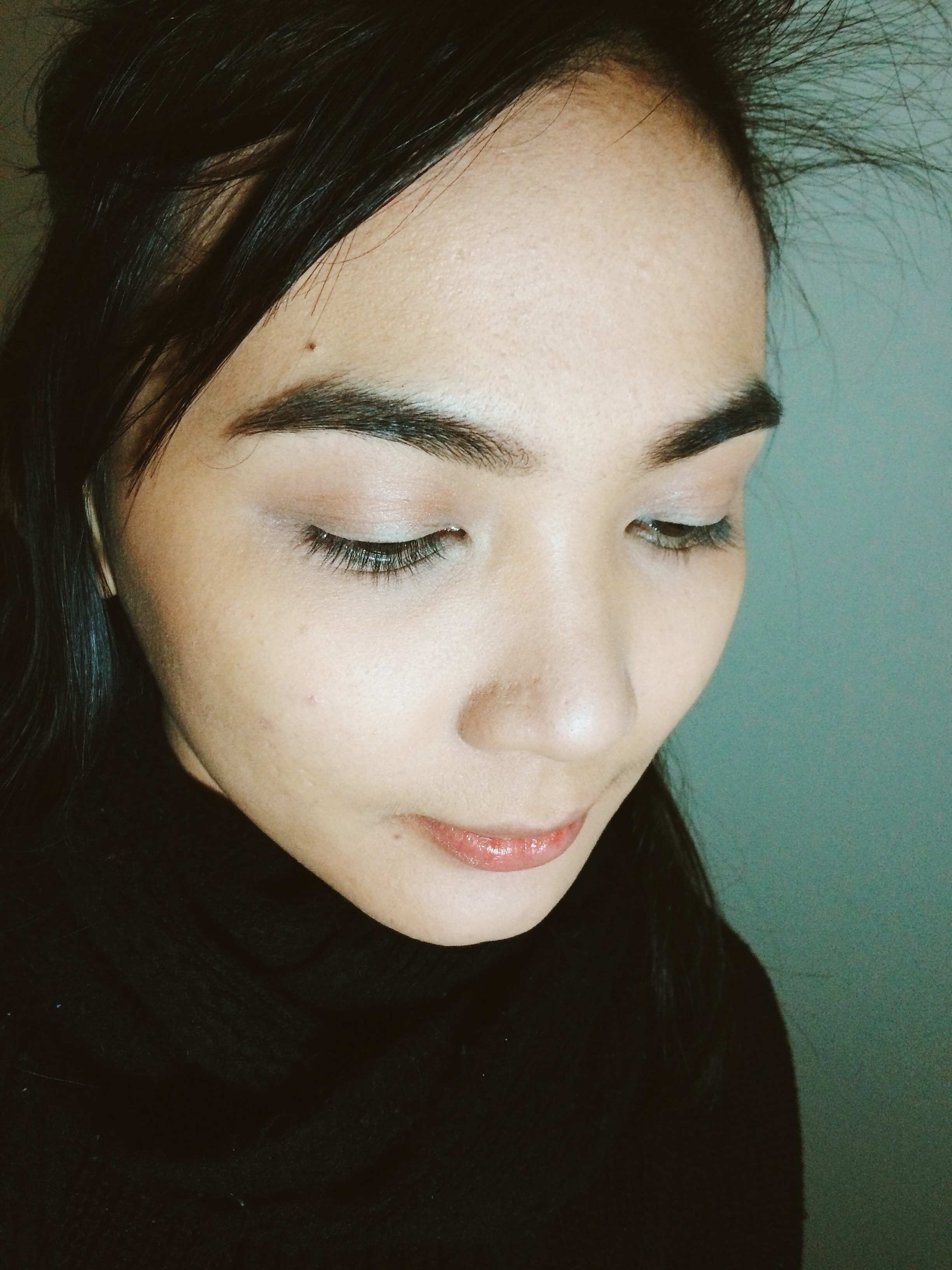 And then here, BAM! EYEBROWS done, not on fleek, but done! :)