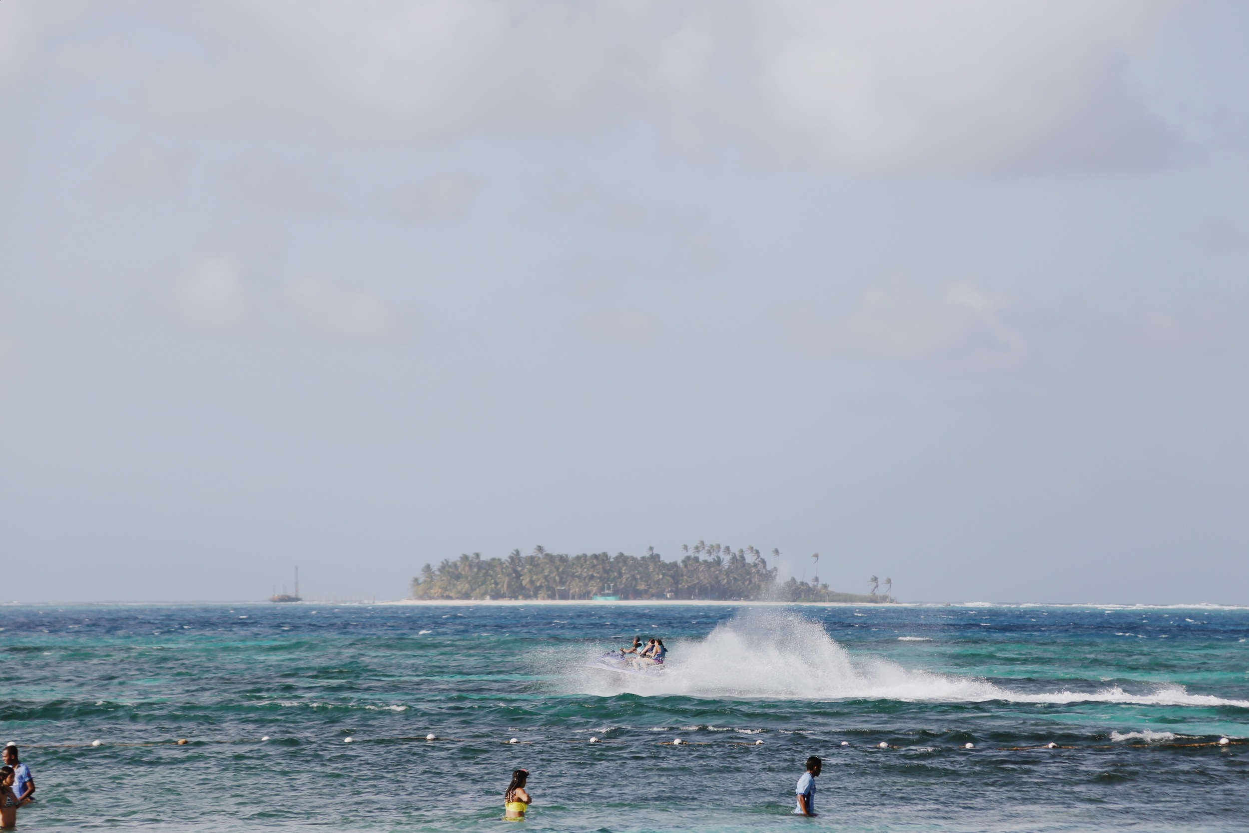  That island in the background is Johnny Cay.&nbsp; 