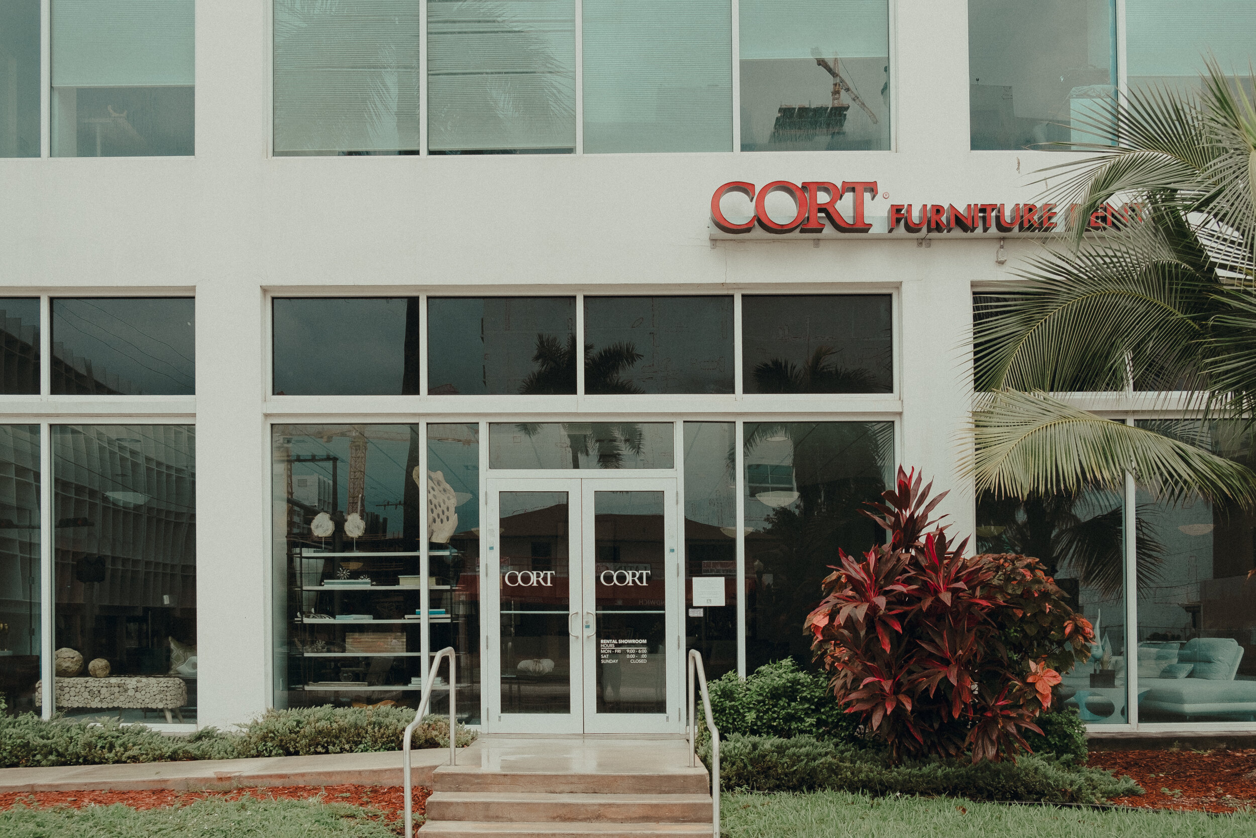 How Cort Furniture Rental Works Corinth Suarez Miami Florida