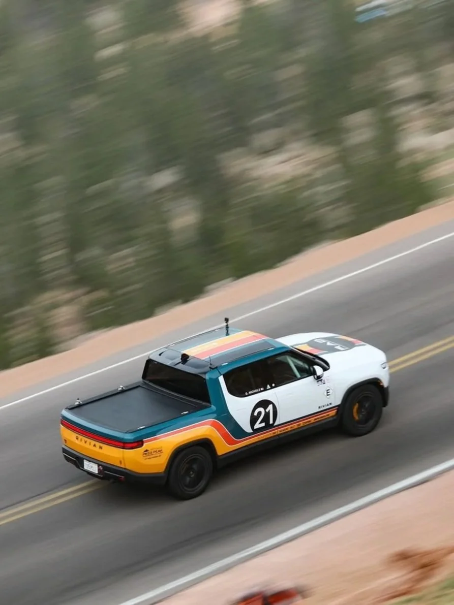 RIVIAN ADVENTURE DEPARTMENT LIVERY