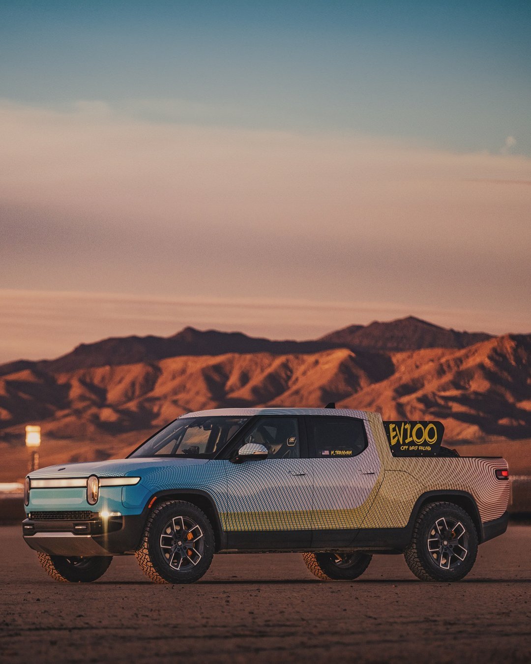 RIVIAN MINT 400 LIVERY