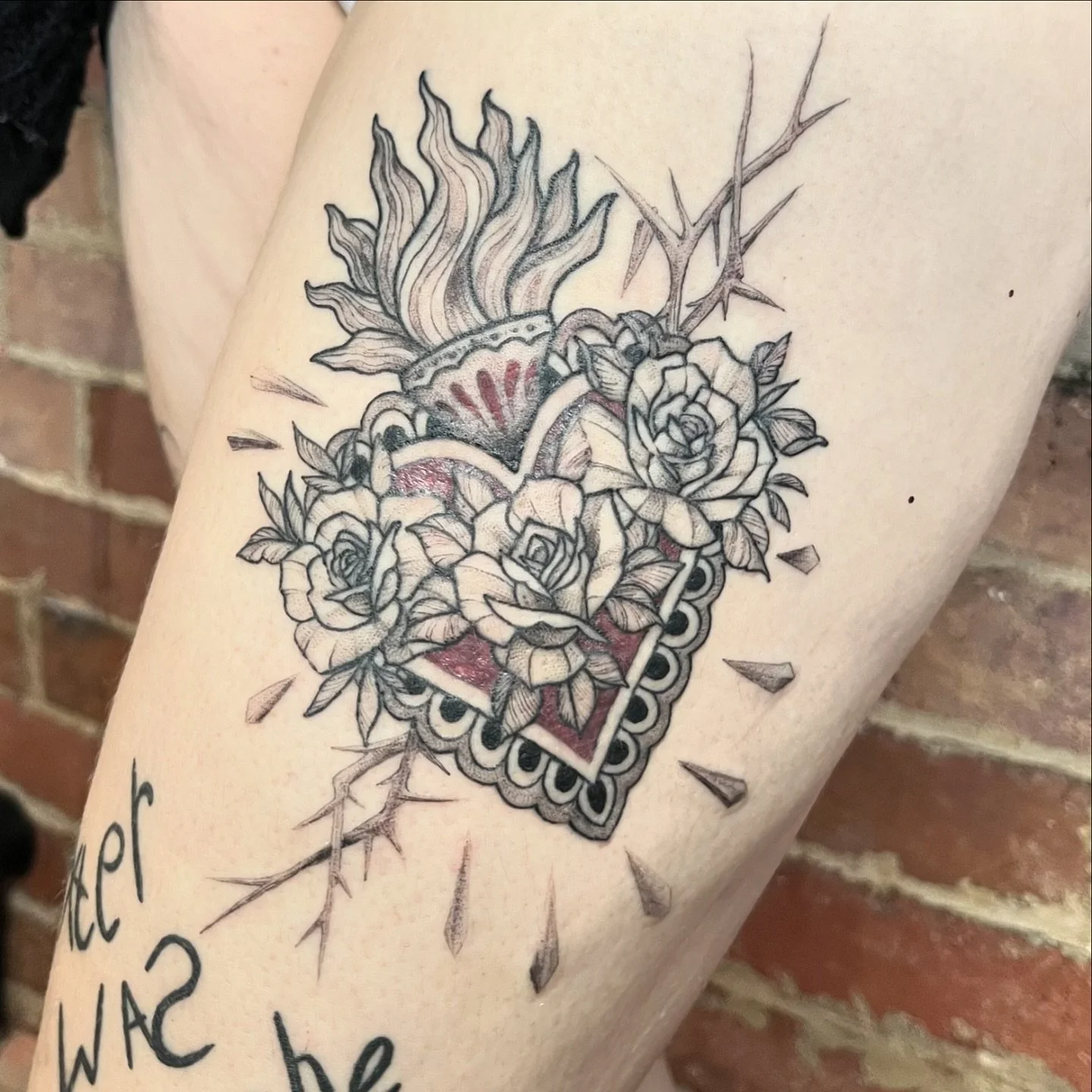 I like doing hearts like this! Truly badass on @littlemissdeathly 
&bull;
&bull;
&bull;
&bull;
&bull;
#sacredhearttattoo #hearttattoos #thightattoo #jochastney #bournemouthtattoo