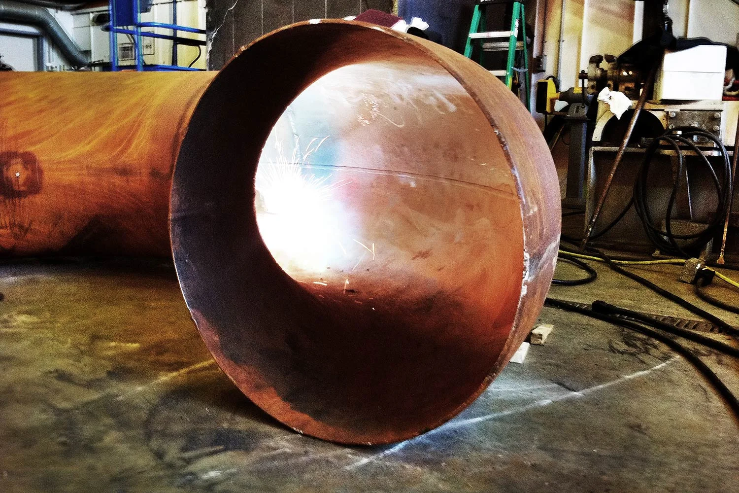 Jonathan-Prince-Torus-340-internal-welding.jpg