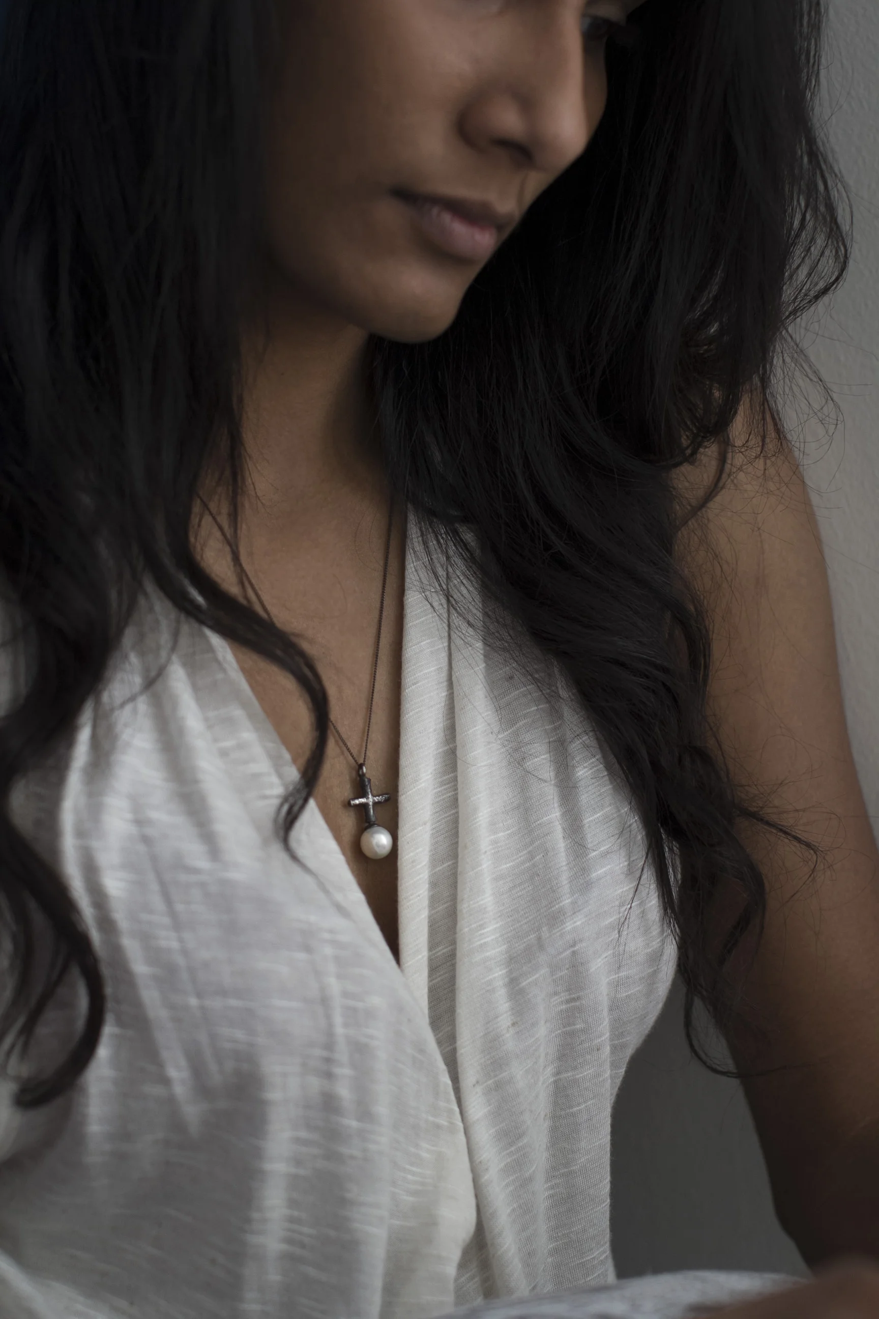 Cross Pearl necklace