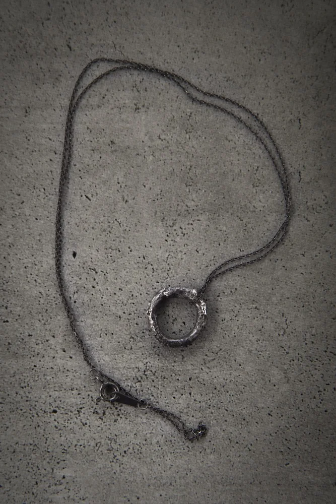 Rough Circle necklace