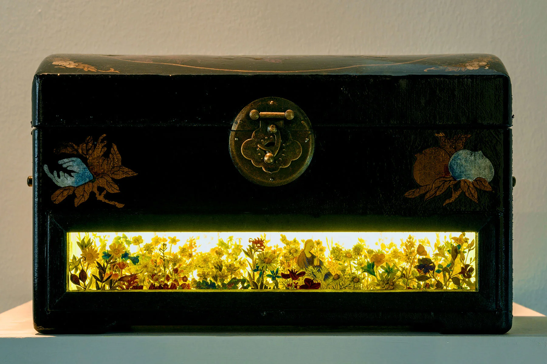 Gift Series: Hortus Conclusus: Gift #17 and #19 | 2013