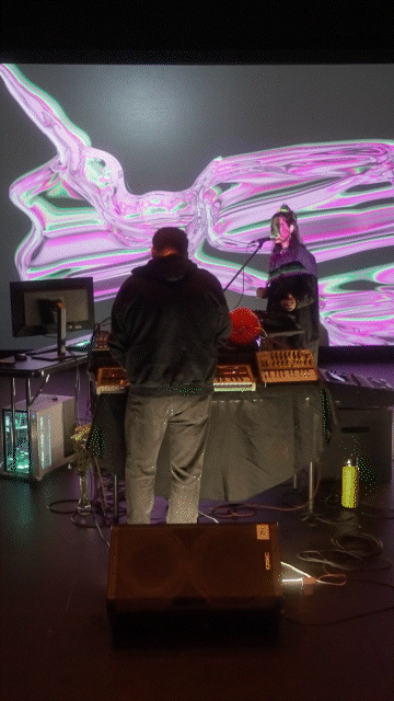 HYPERART_REEL_WEB2.gif