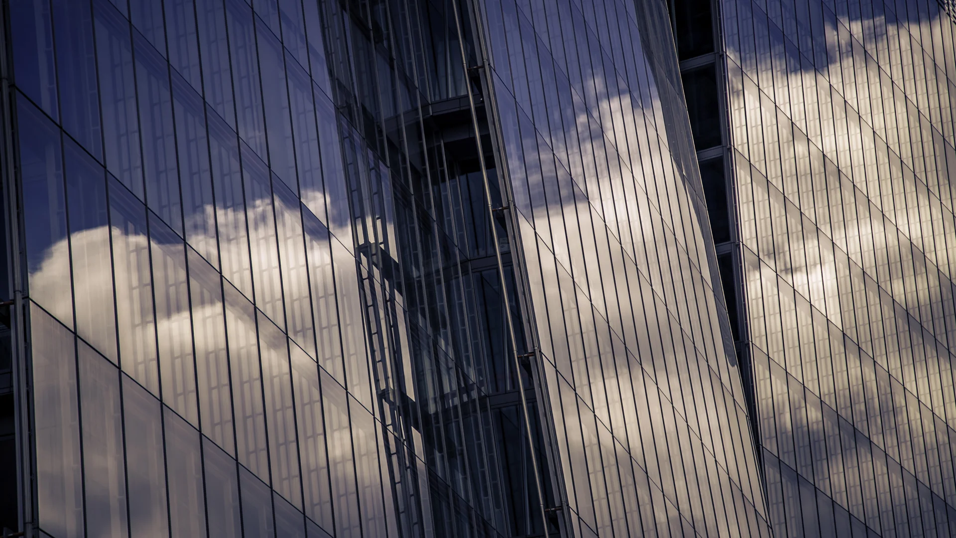 Shooting the Shangri La at the Shard