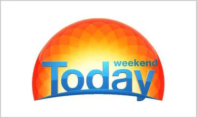 Aussie spends 9 months in the dark with 18 strangers. (Video)